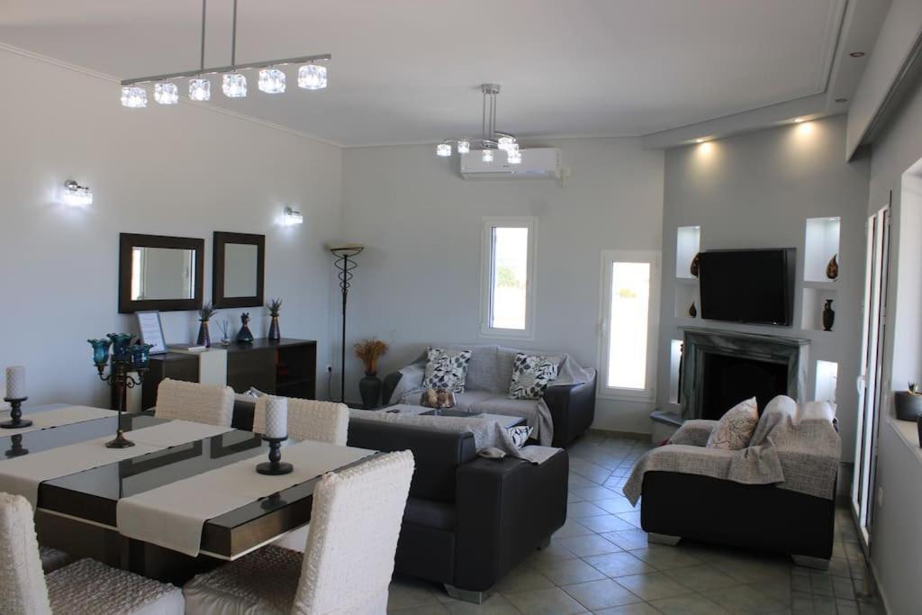 Gaia Luxury Villa *