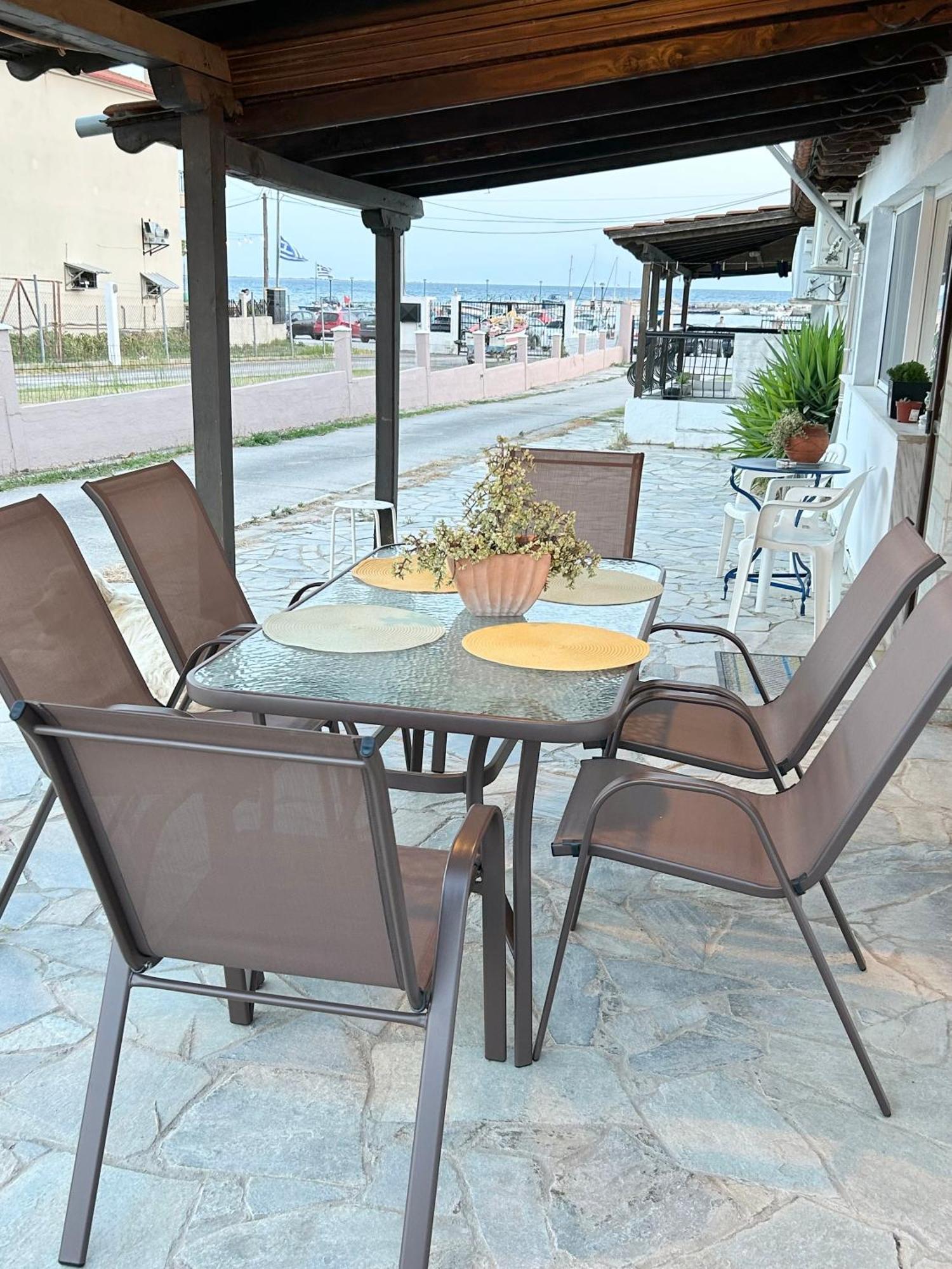 Evangeo Seaside Apartment *