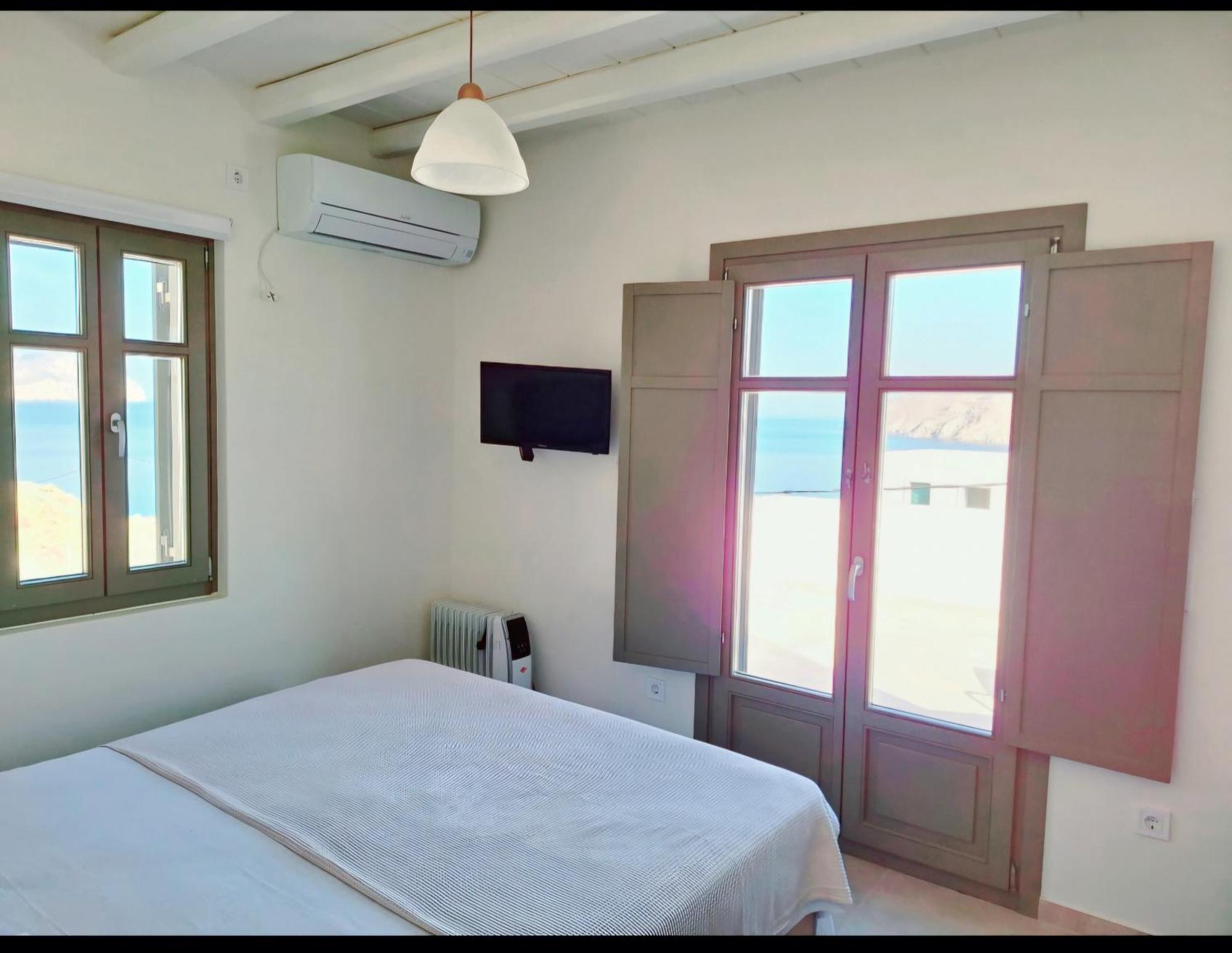 Holiday home Araklos Iii
