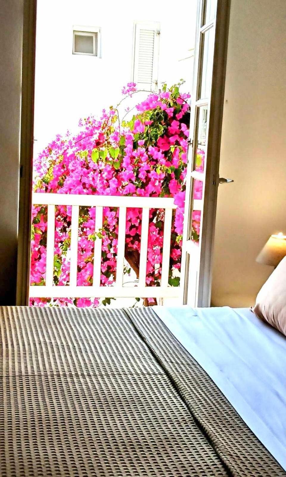 Cycladic Haven Apartment *