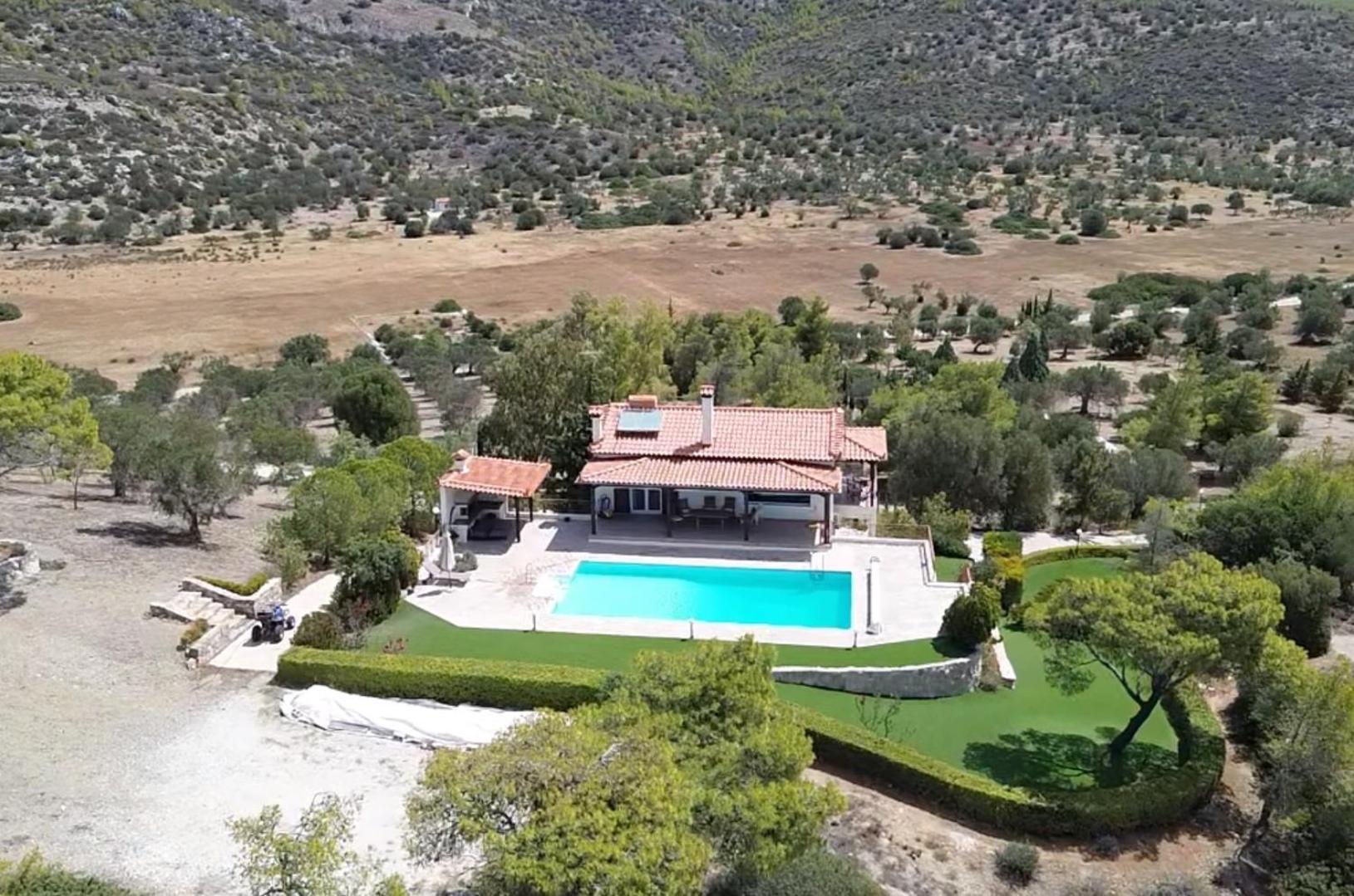 Villa Lahtagas Estate With Private Swimming Pool