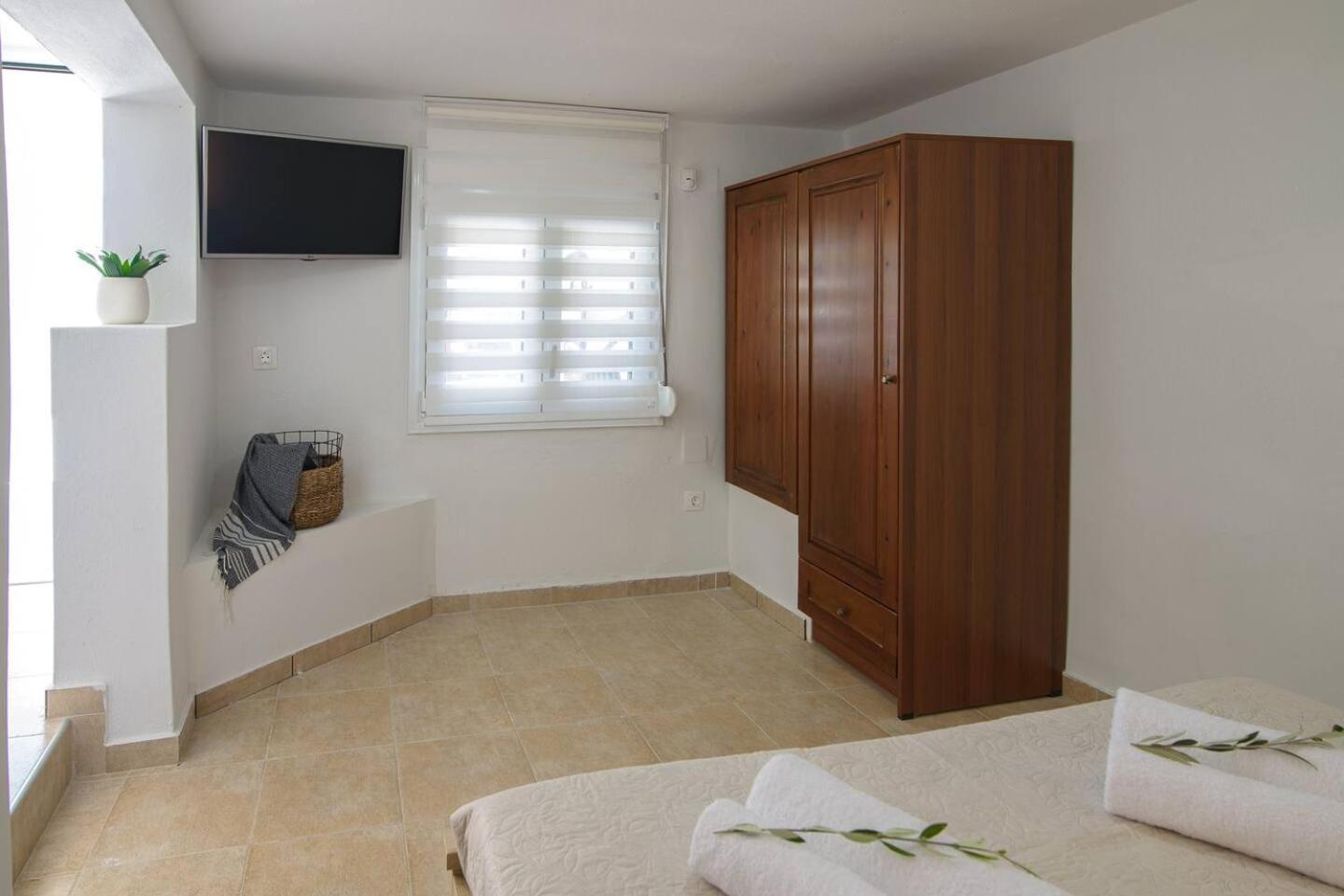 Marita House Sea View