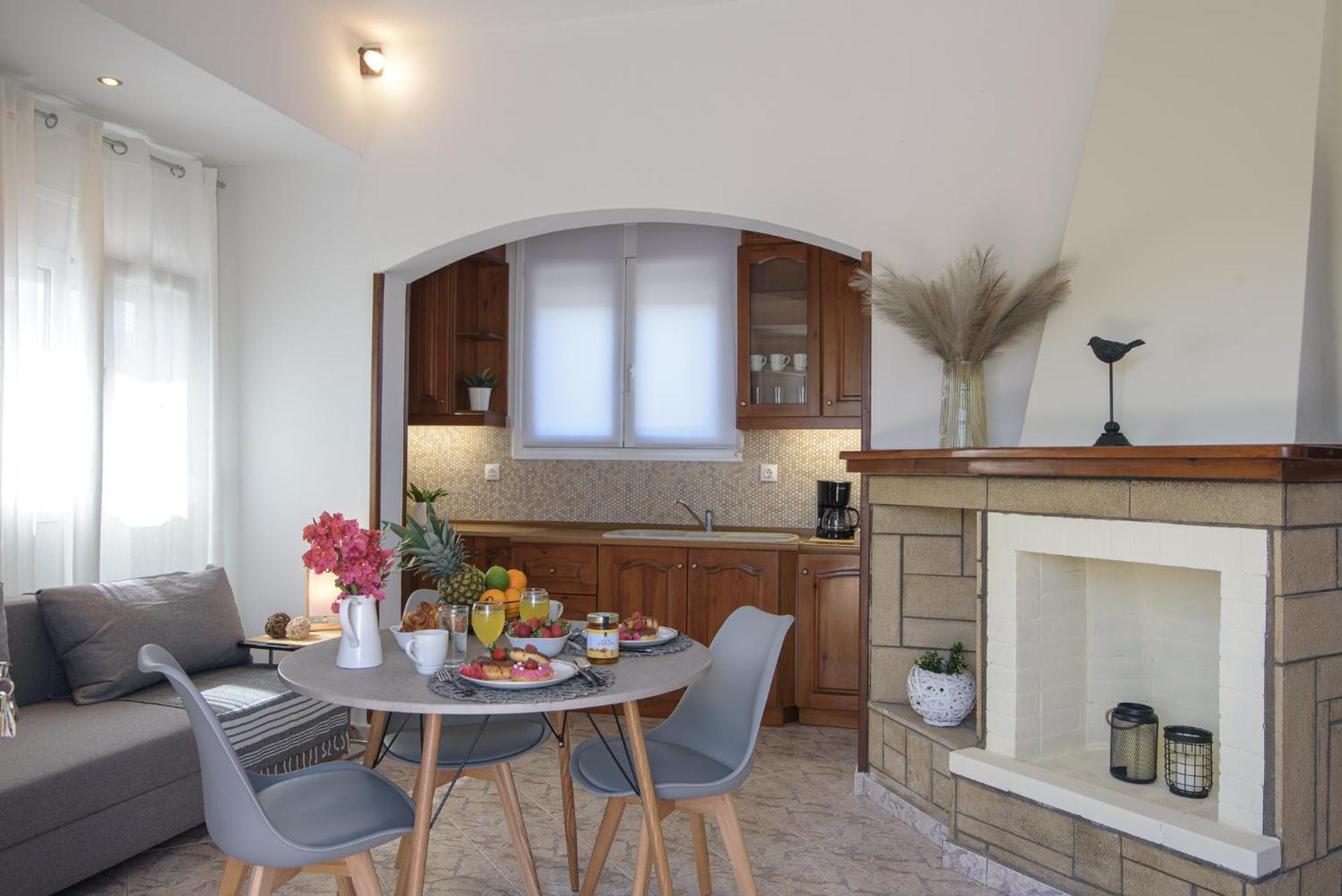 Marita House Sea View *