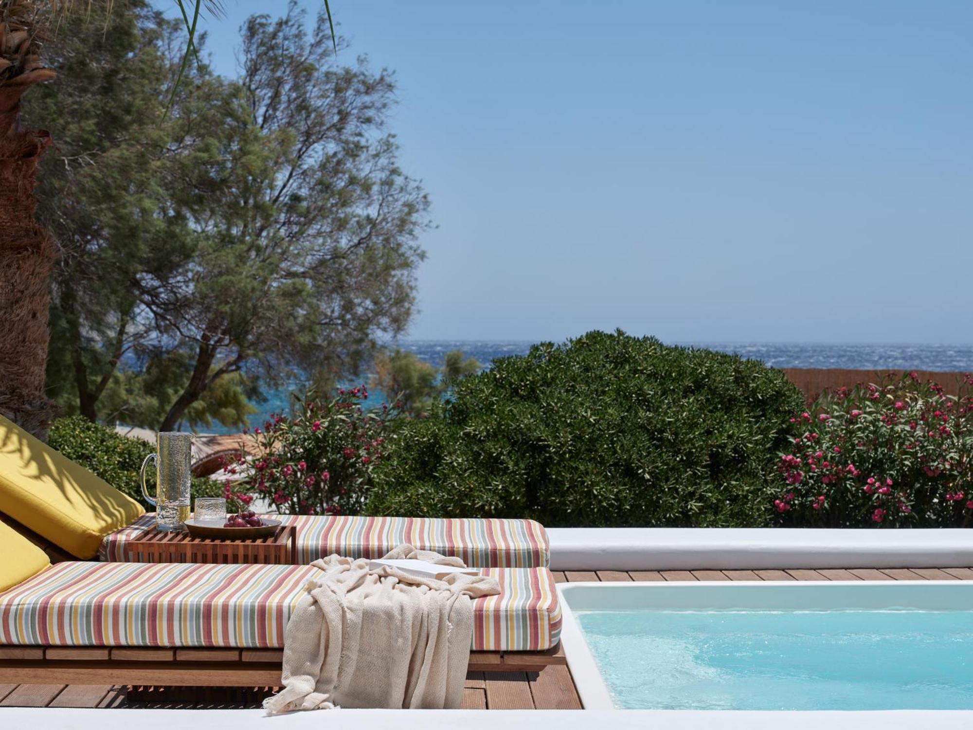 Myconian Sunrise Relais & Chateaux