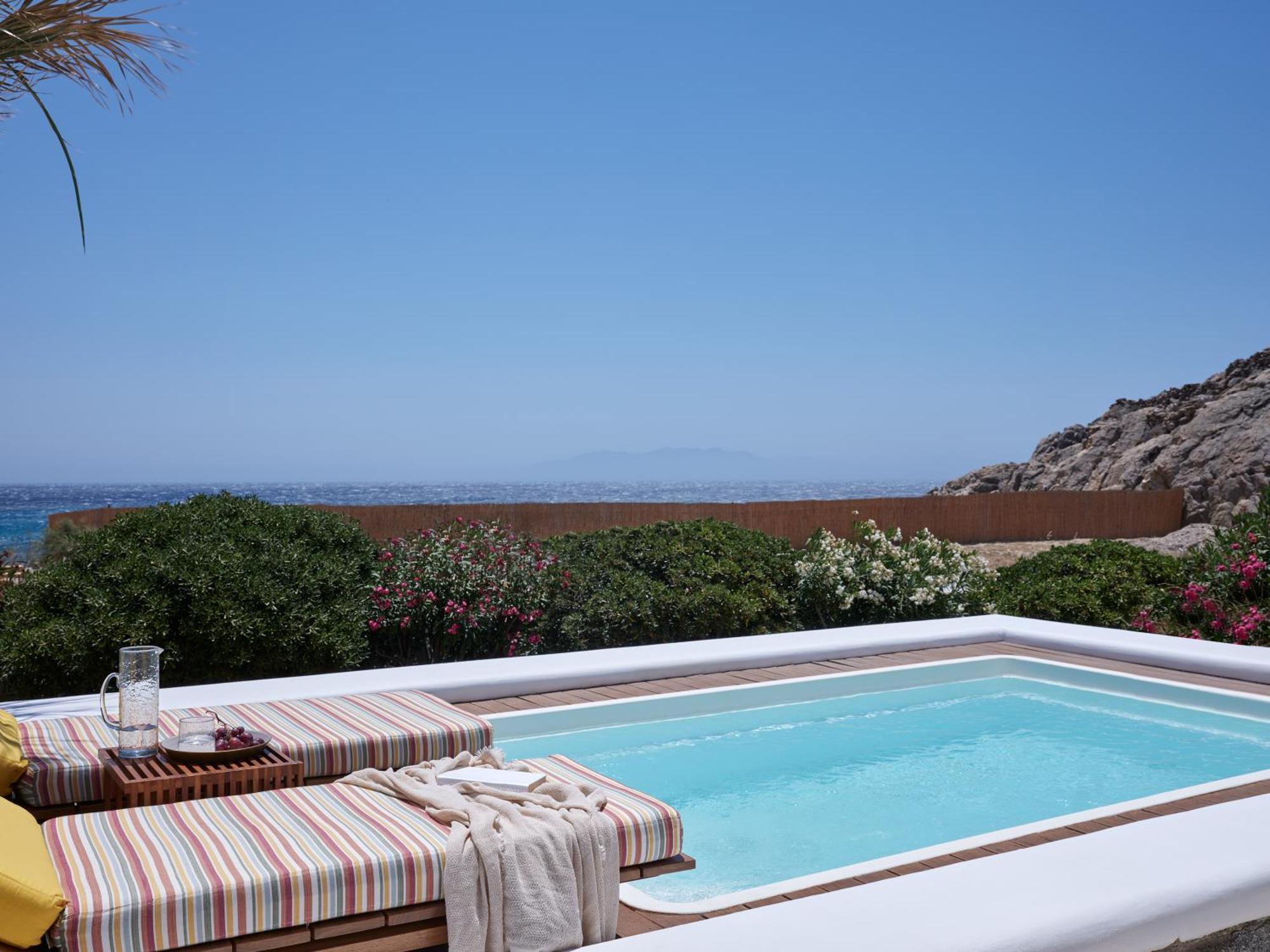 Myconian Sunrise Relais & Chateaux Hotel