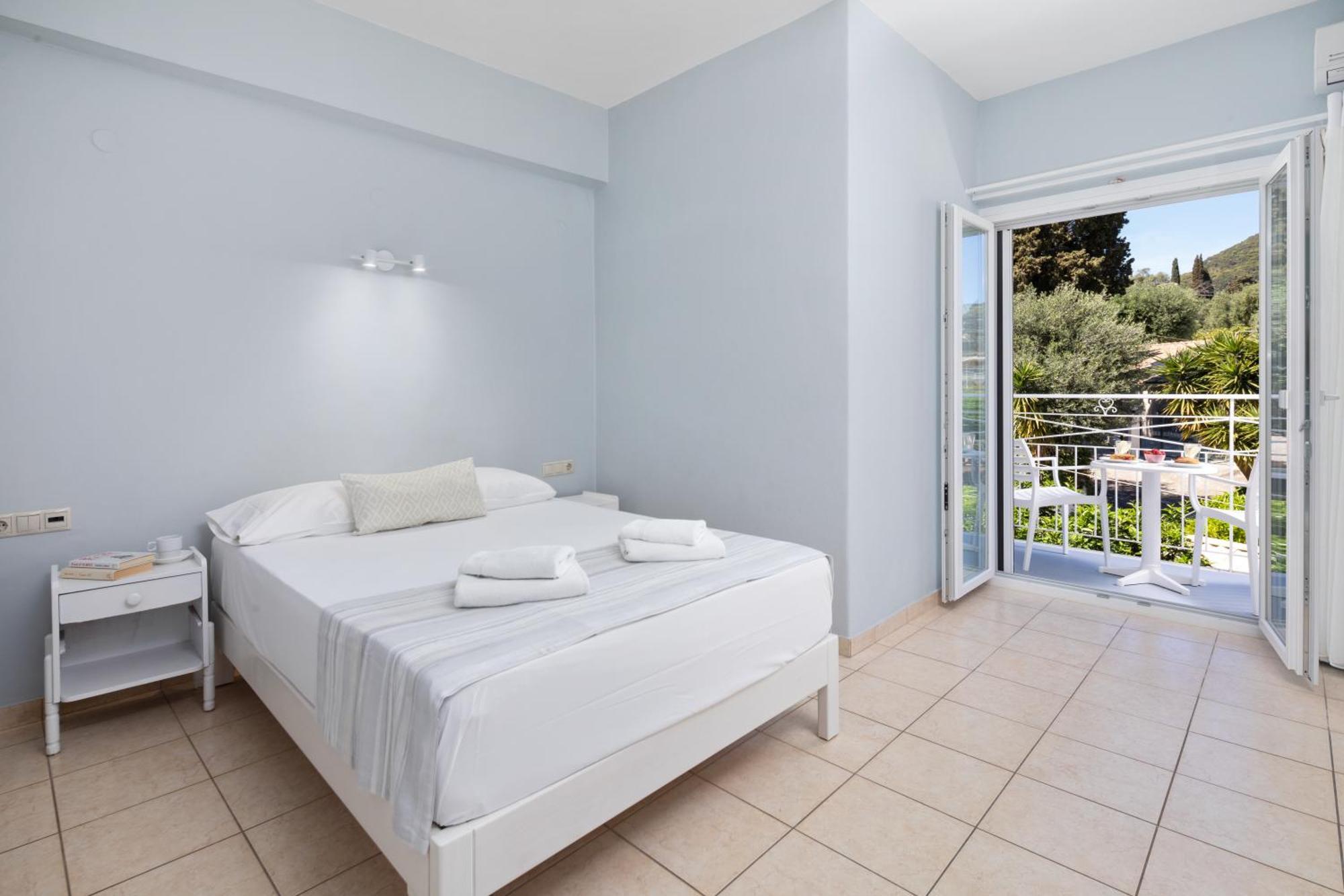 Bella Vista Benitses (Corfu)