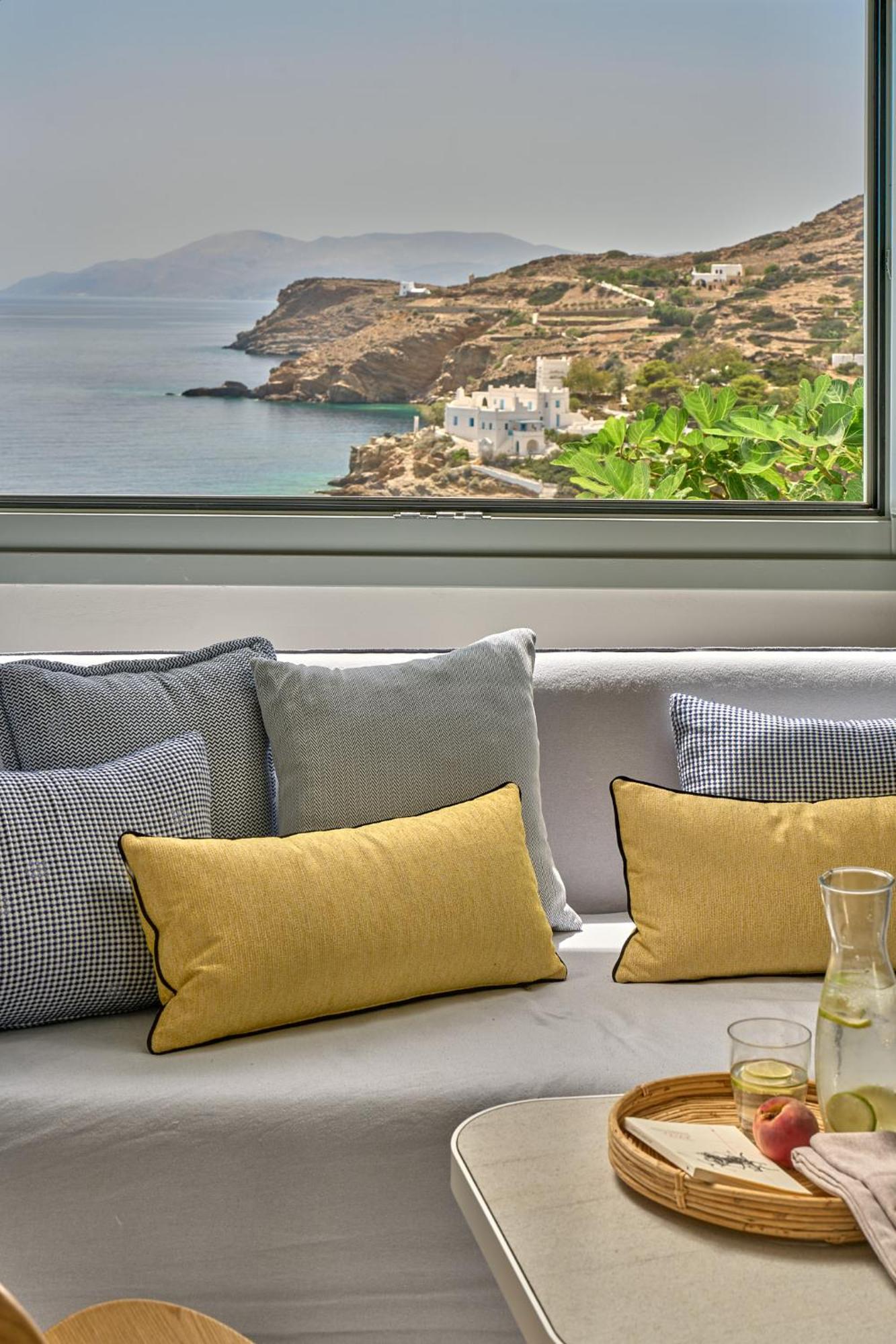 Ios Palace & Hotel Mylopotas