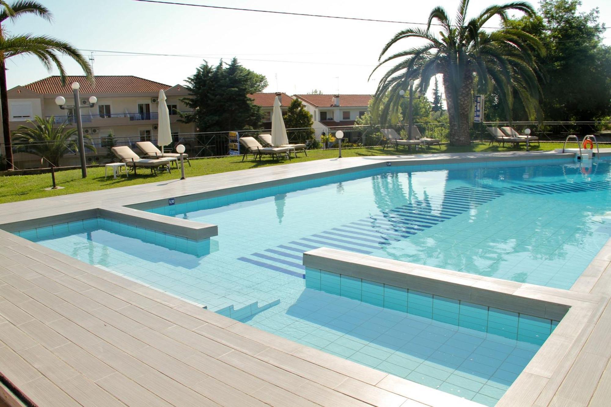 Idea Aparthotel Fourka