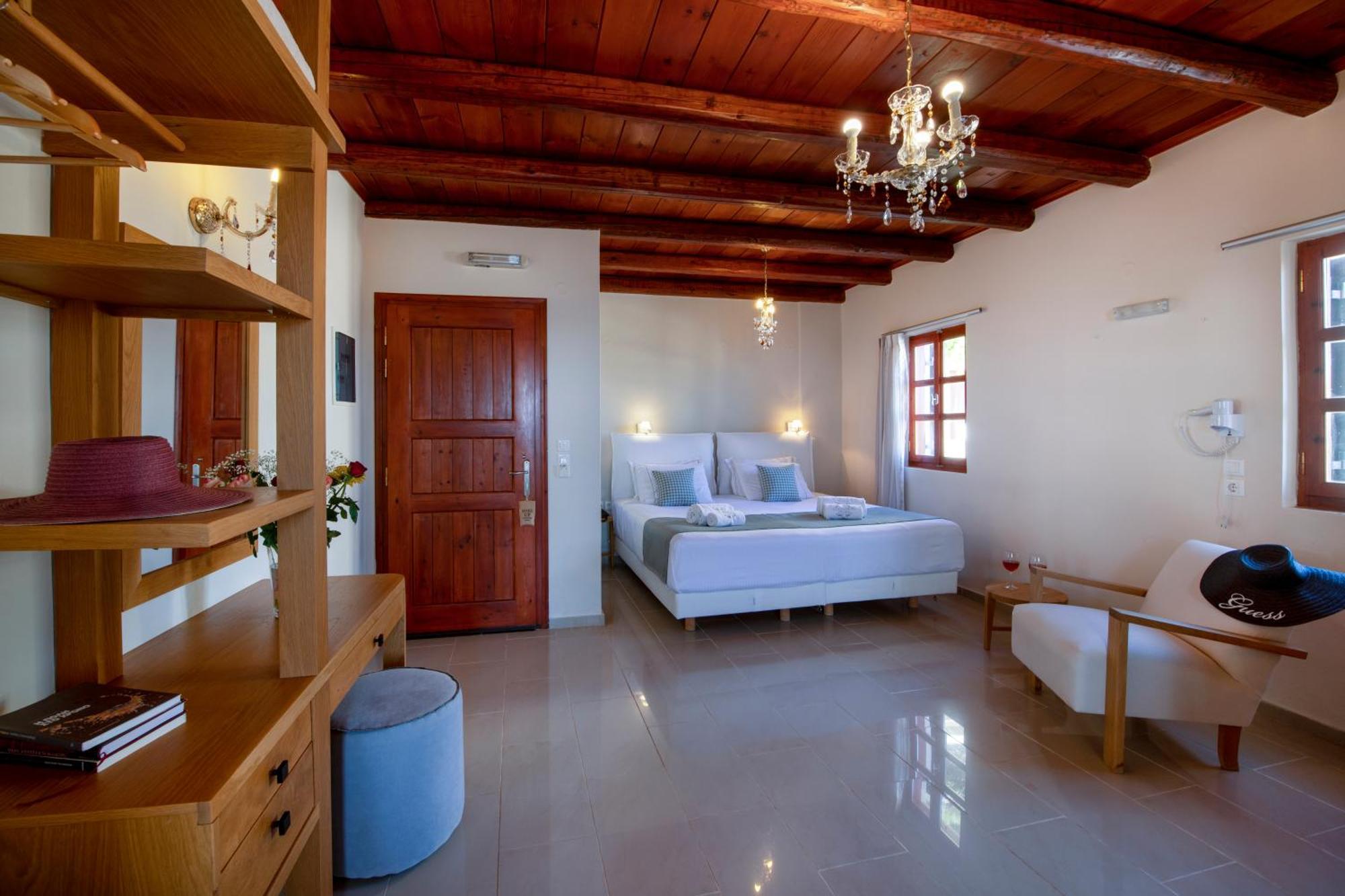 Stefanos Village Hotel 3*