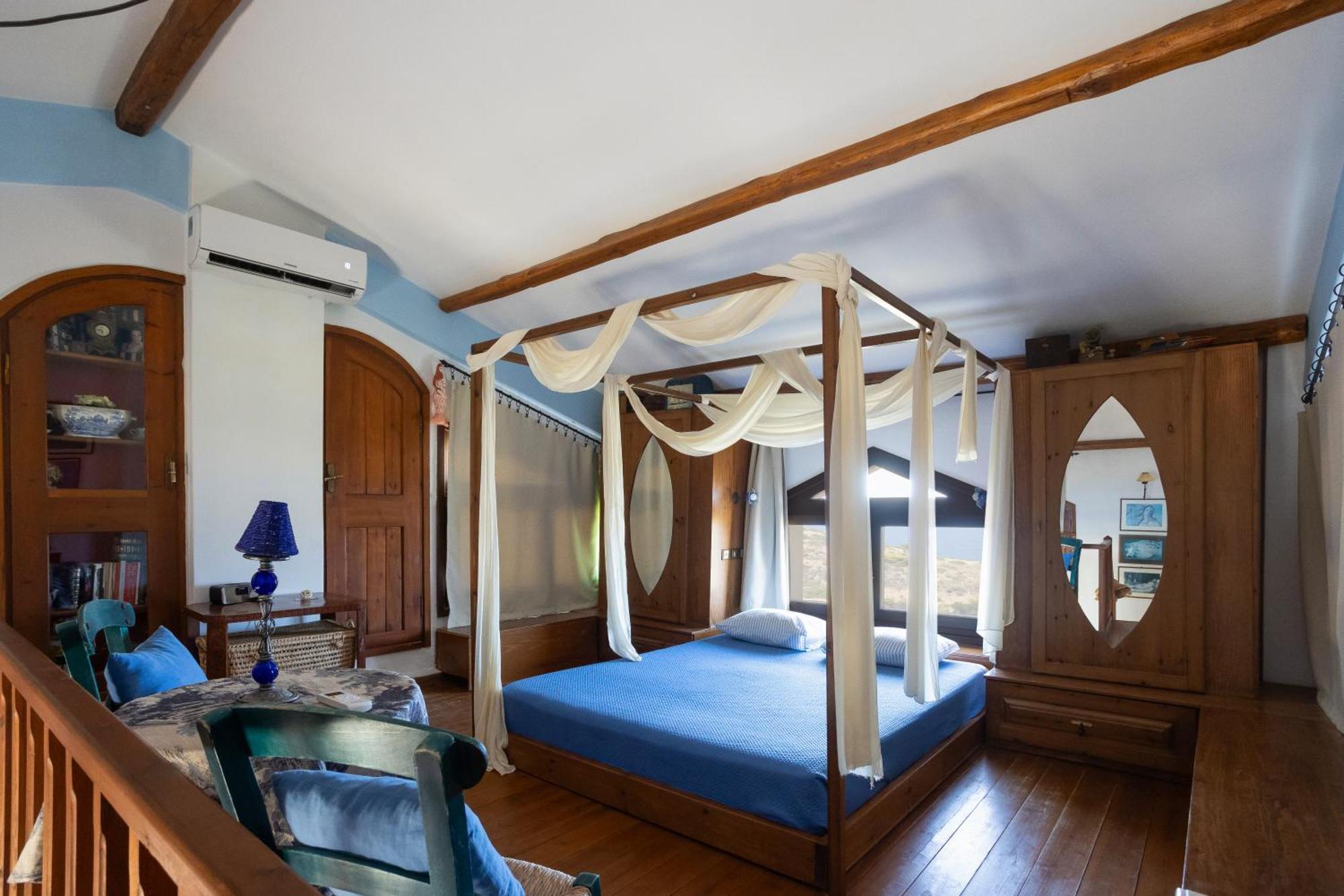 Iliatoras 3* Agia Pelagia (Crete)