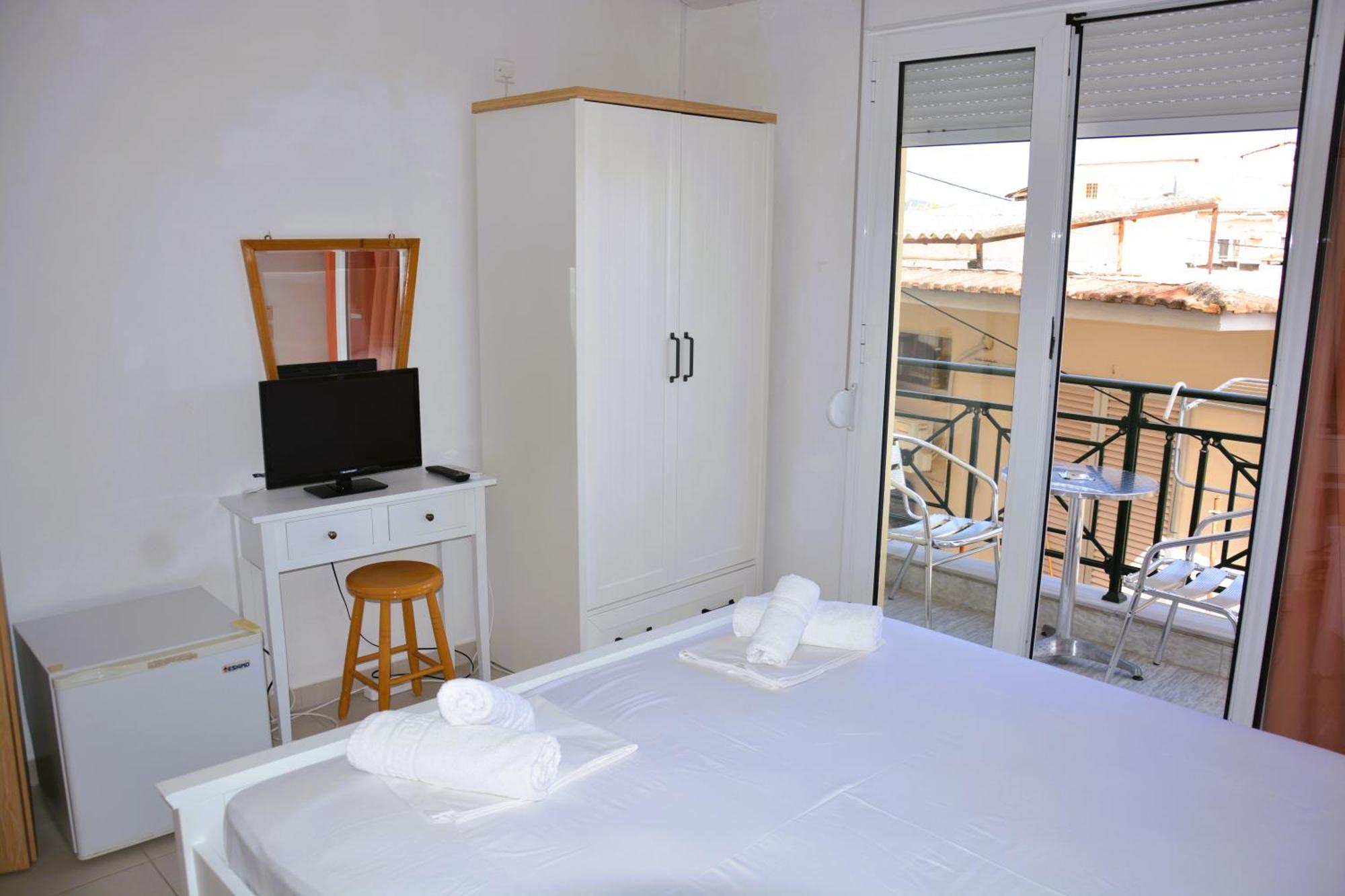 Hotel Dionyssos