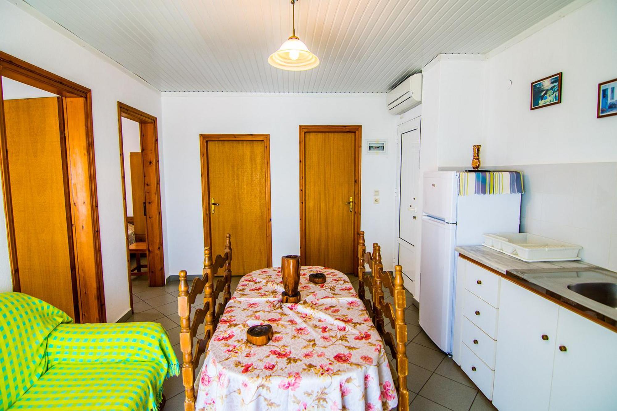 Hotel Armiriki 3*