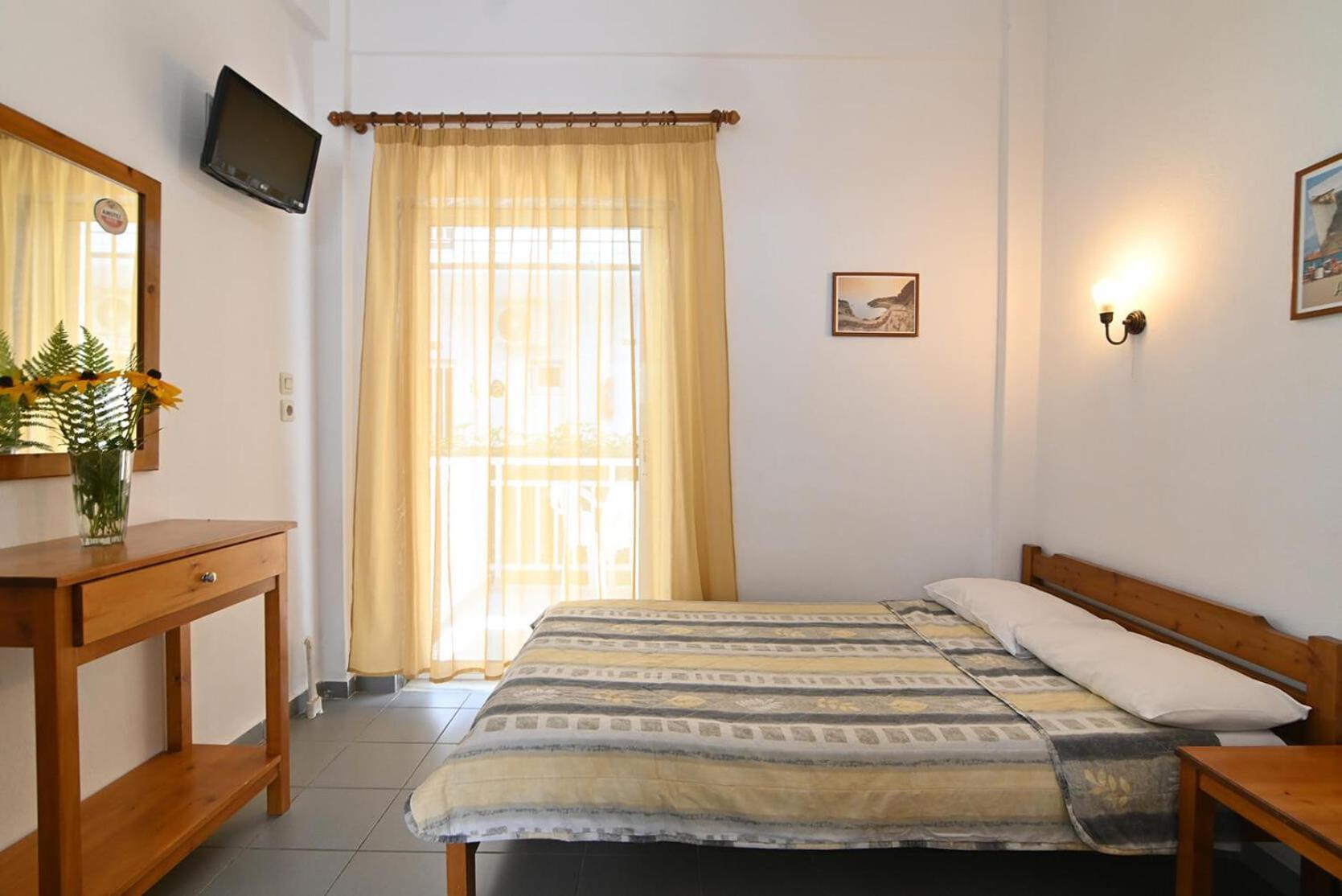 Hotel Armiriki 3*