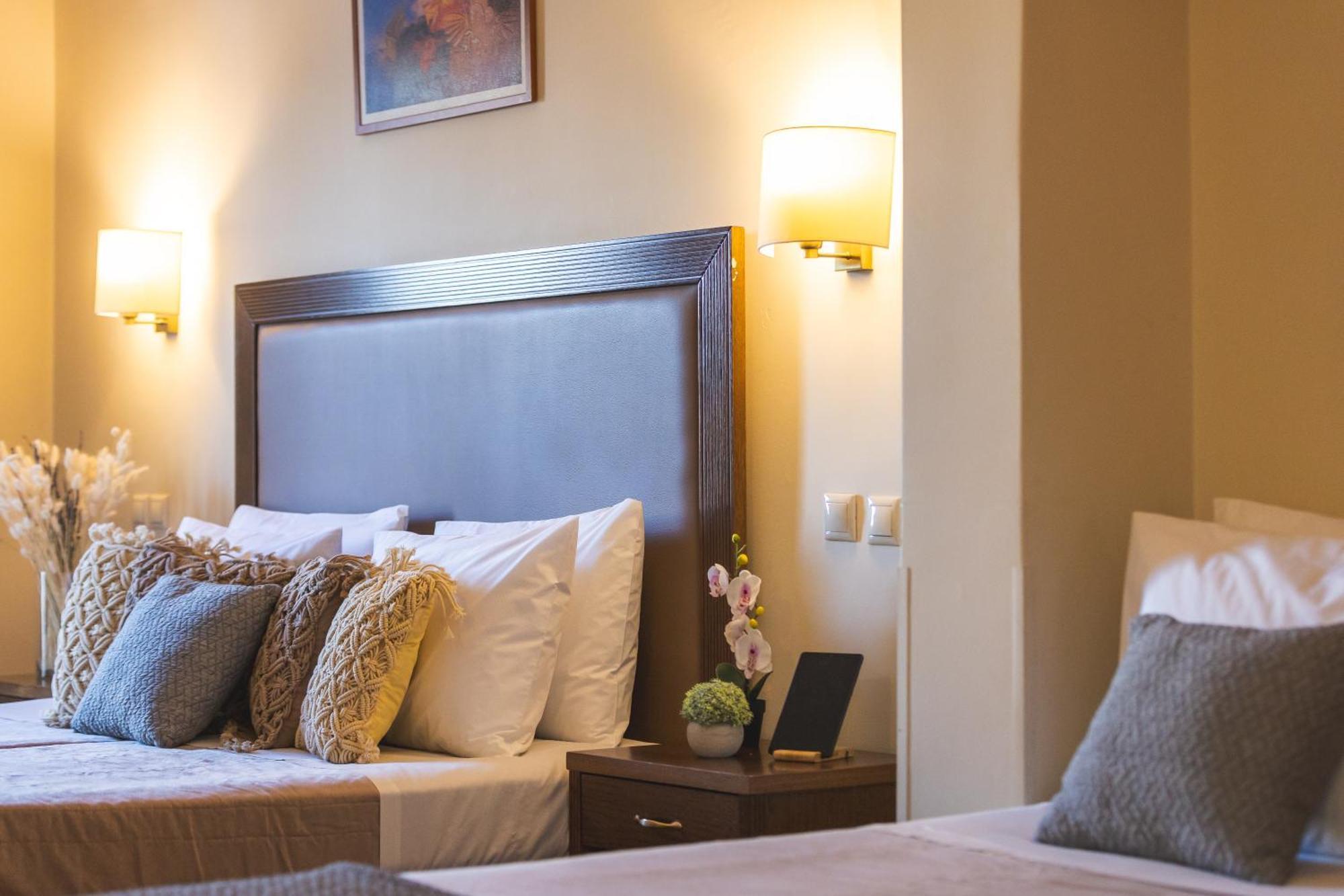 Marina Hotel 3*