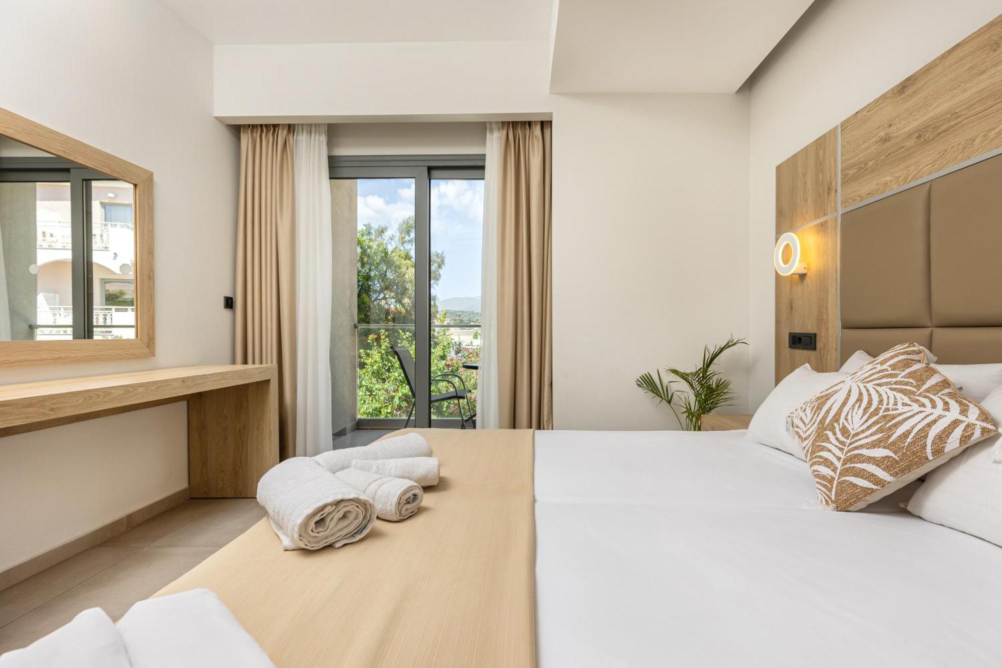 Esperia Hotel