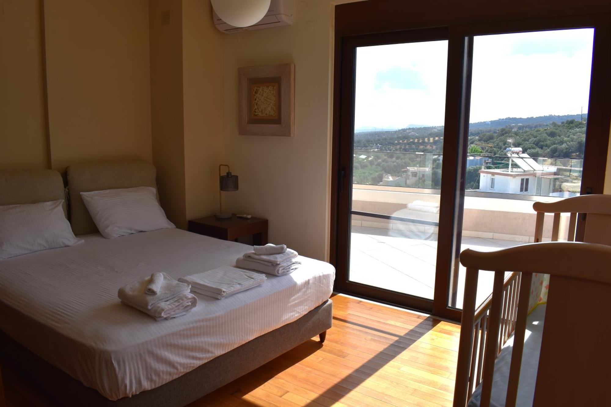 Smaragda's Maisonette * Xiron Khorion