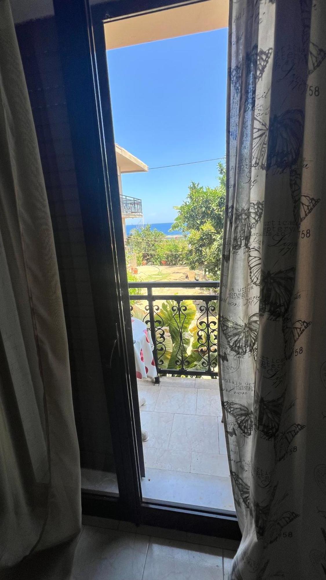 Michaela Hotel Poros (Kefalonia)