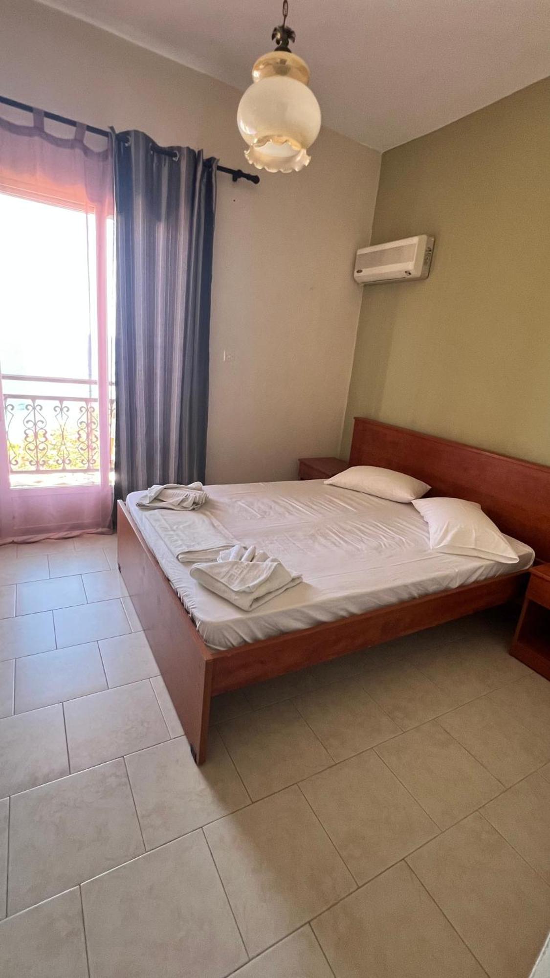 Michaela 3* Poros (Kefalonia)