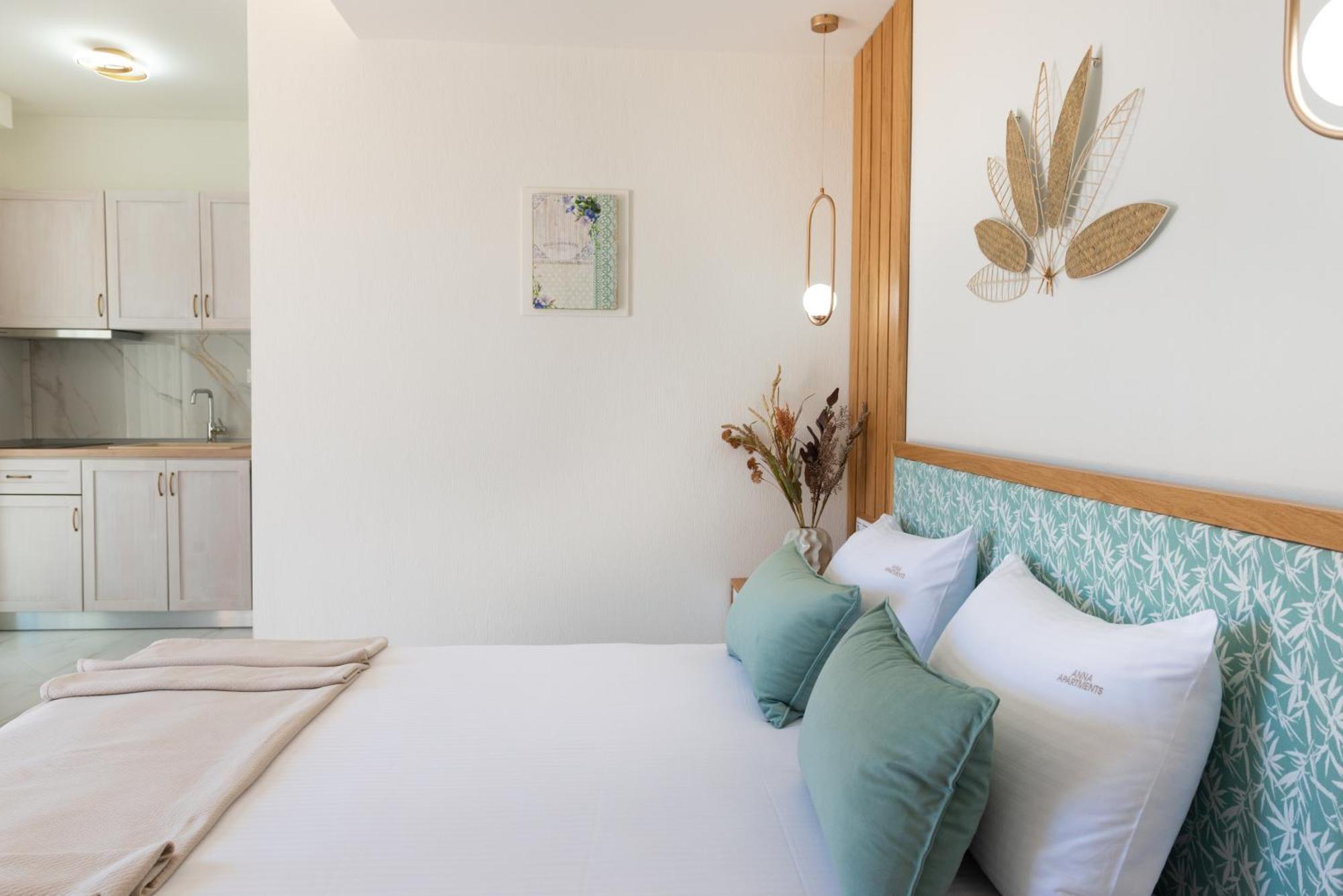 Anna Apartment