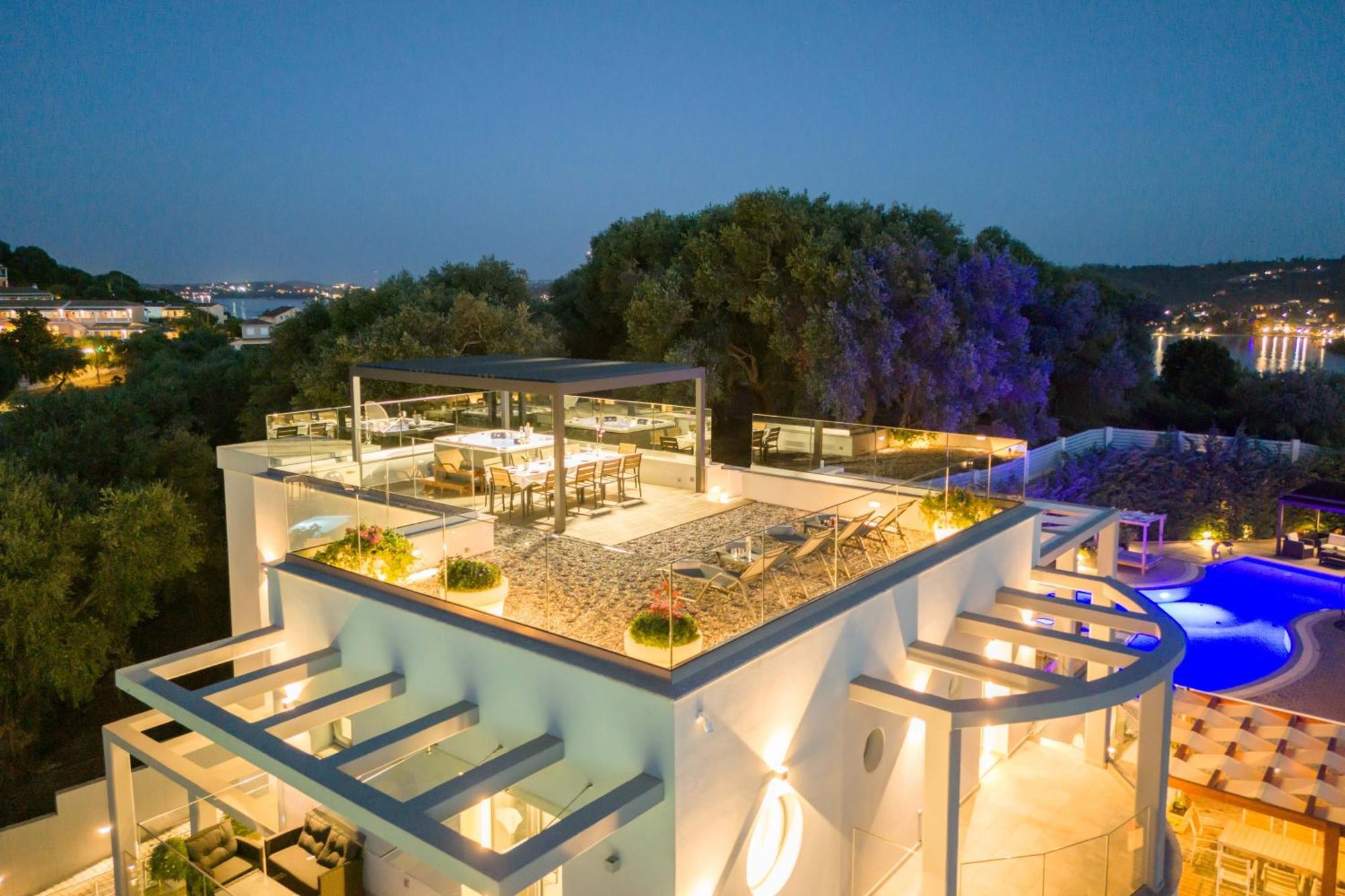 Five Stars Villa *