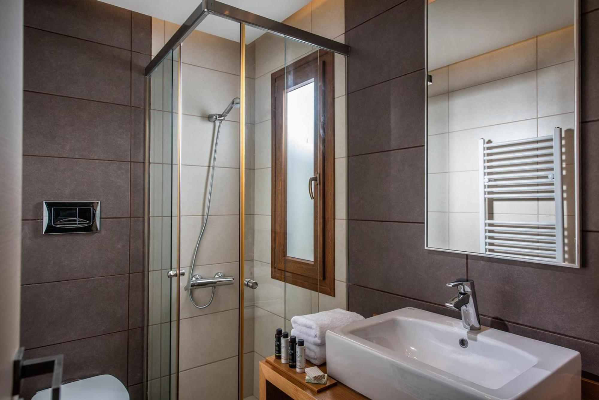 Alpha House In Crete