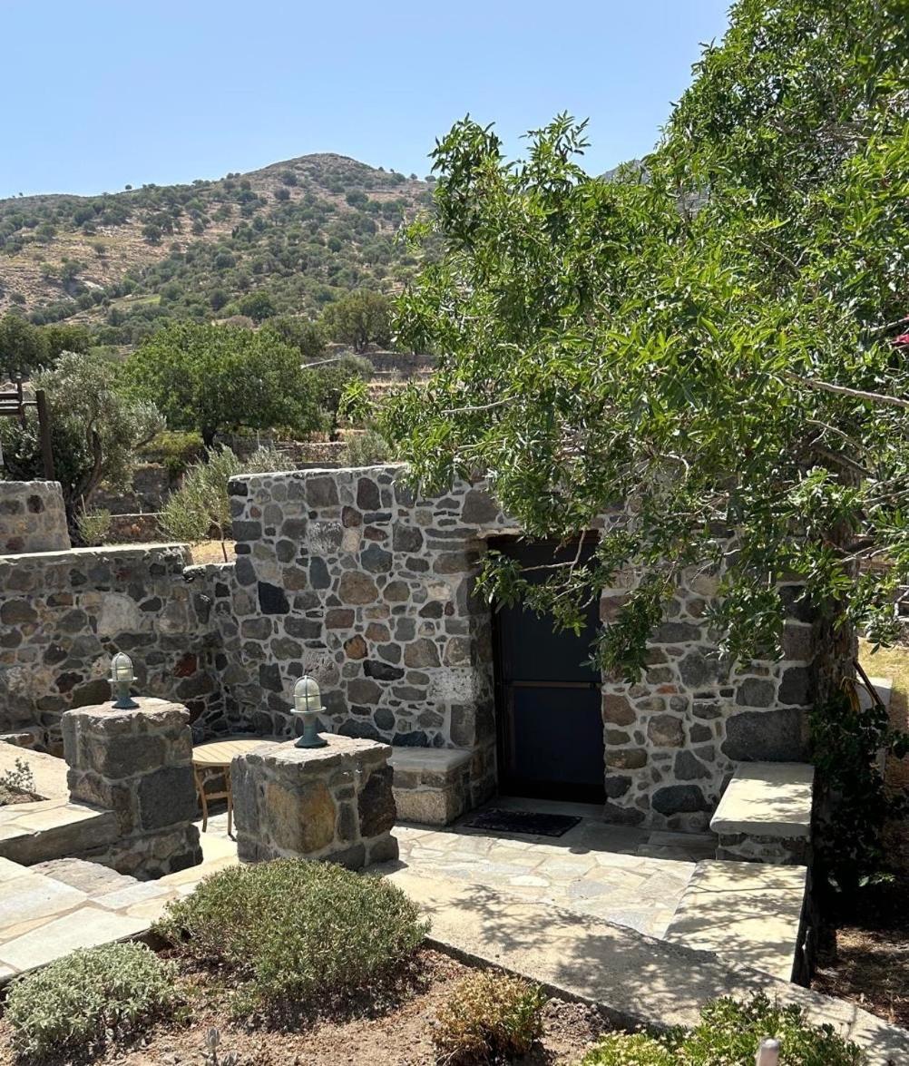 Loutra Olive Gardens Stone House #1 * Mandraki (Nisyros)