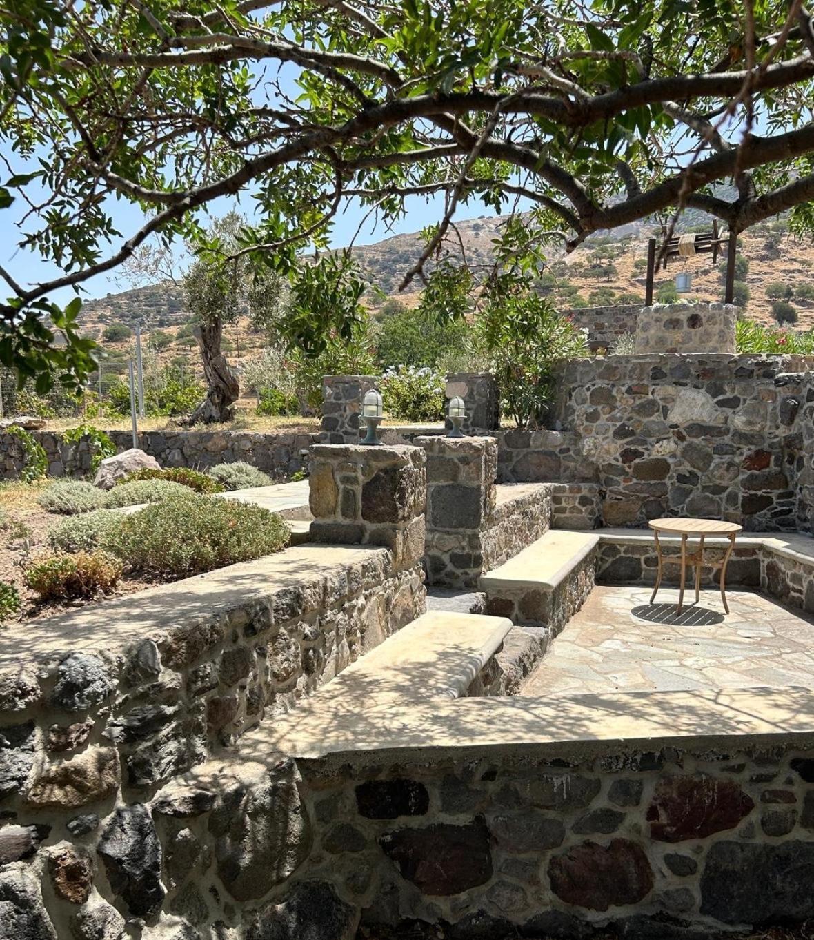Holiday home Loutra Olive Gardens Stone House #1 Mandraki (Nisyros)