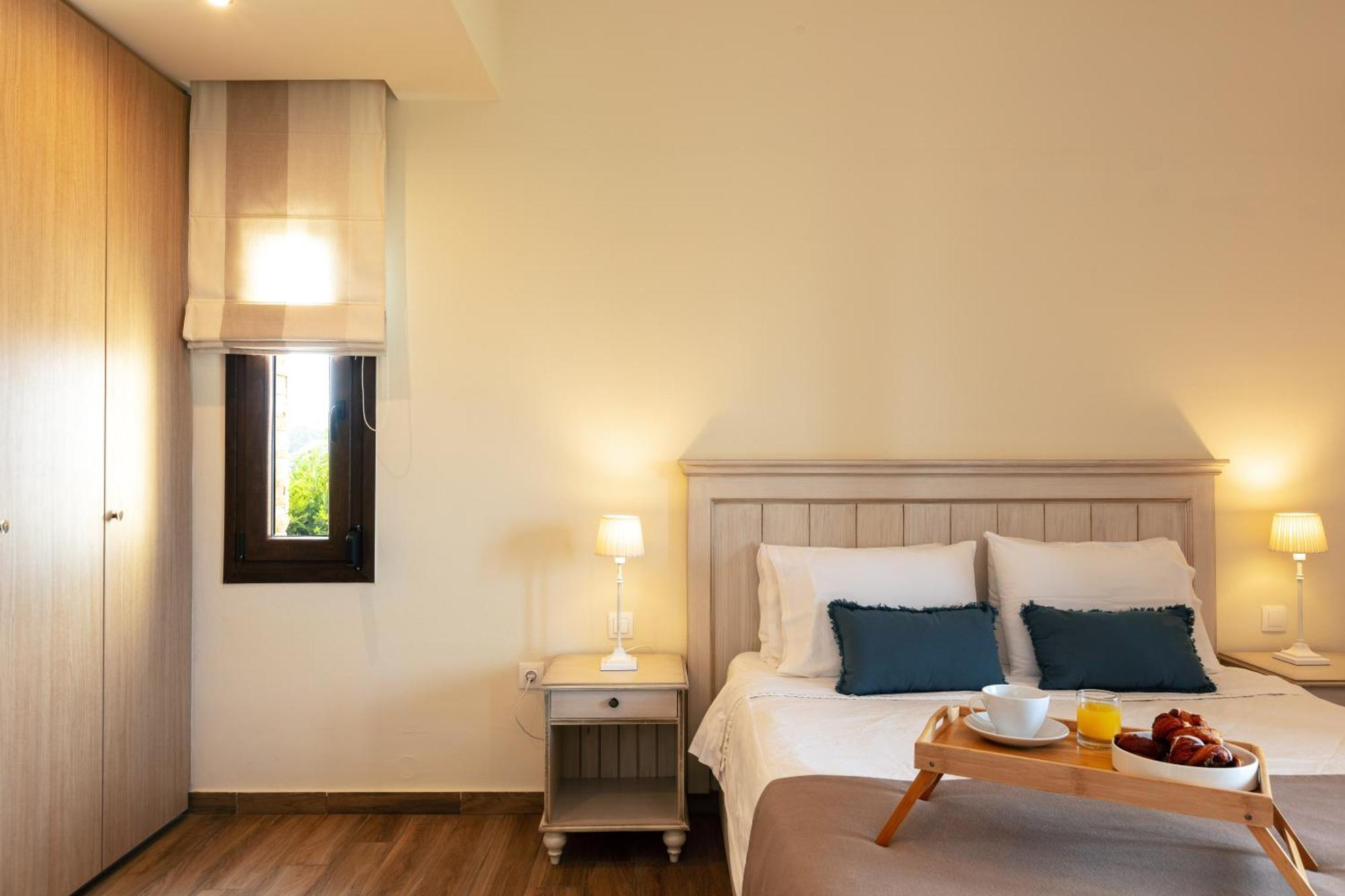 Roupes Iv, Family Villa, Fantastic Views, Private Pool *