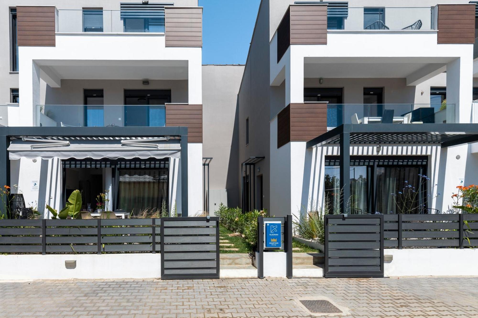 Kleoniki & Irida Residential Complexes Apartment