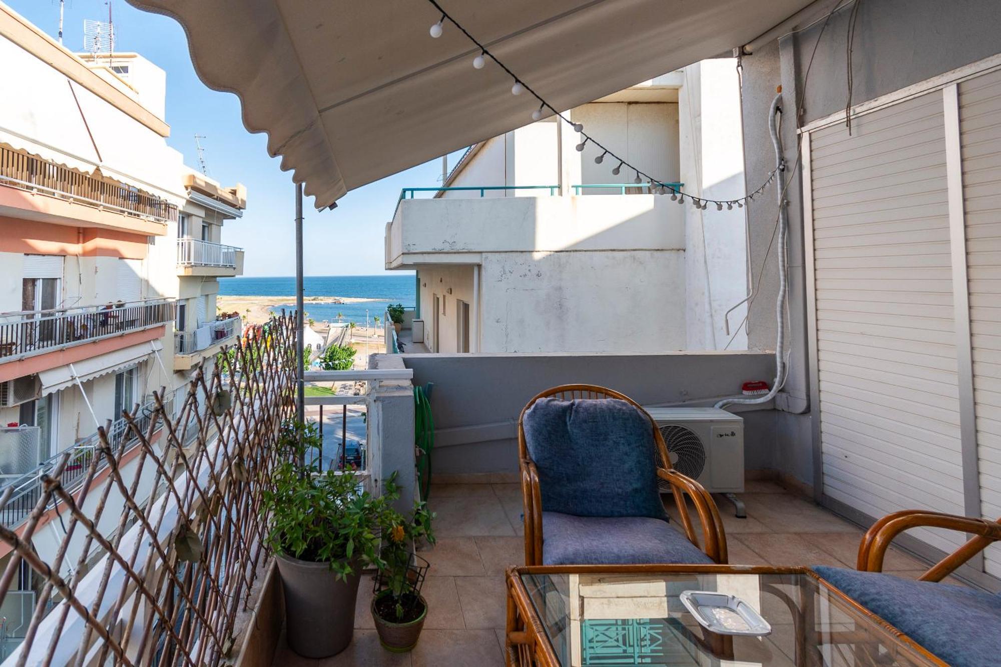 Alex_polis Lighthouse Apartment!!! Apartment