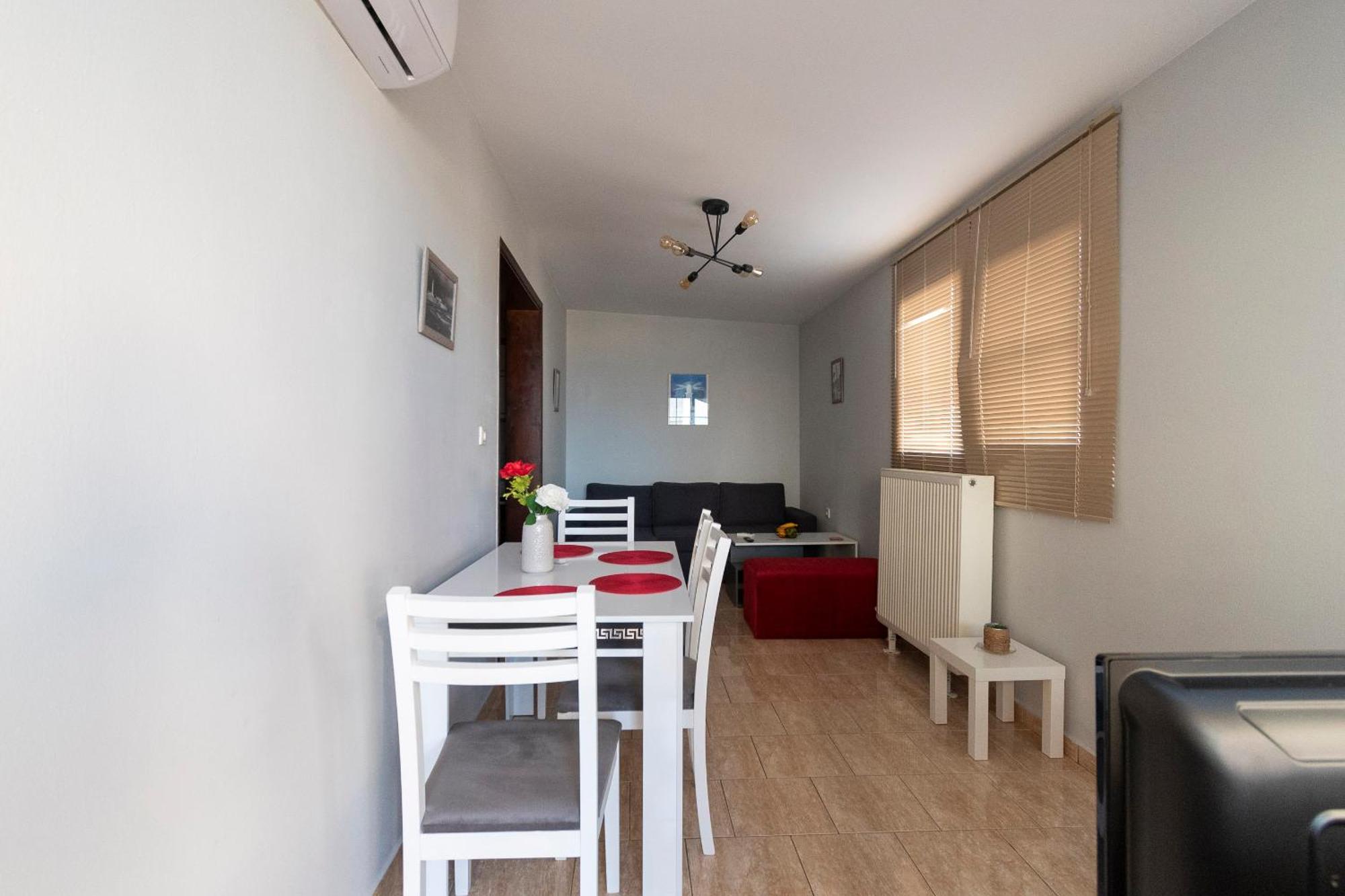 Alex_polis Lighthouse Apartment!!! Apartment