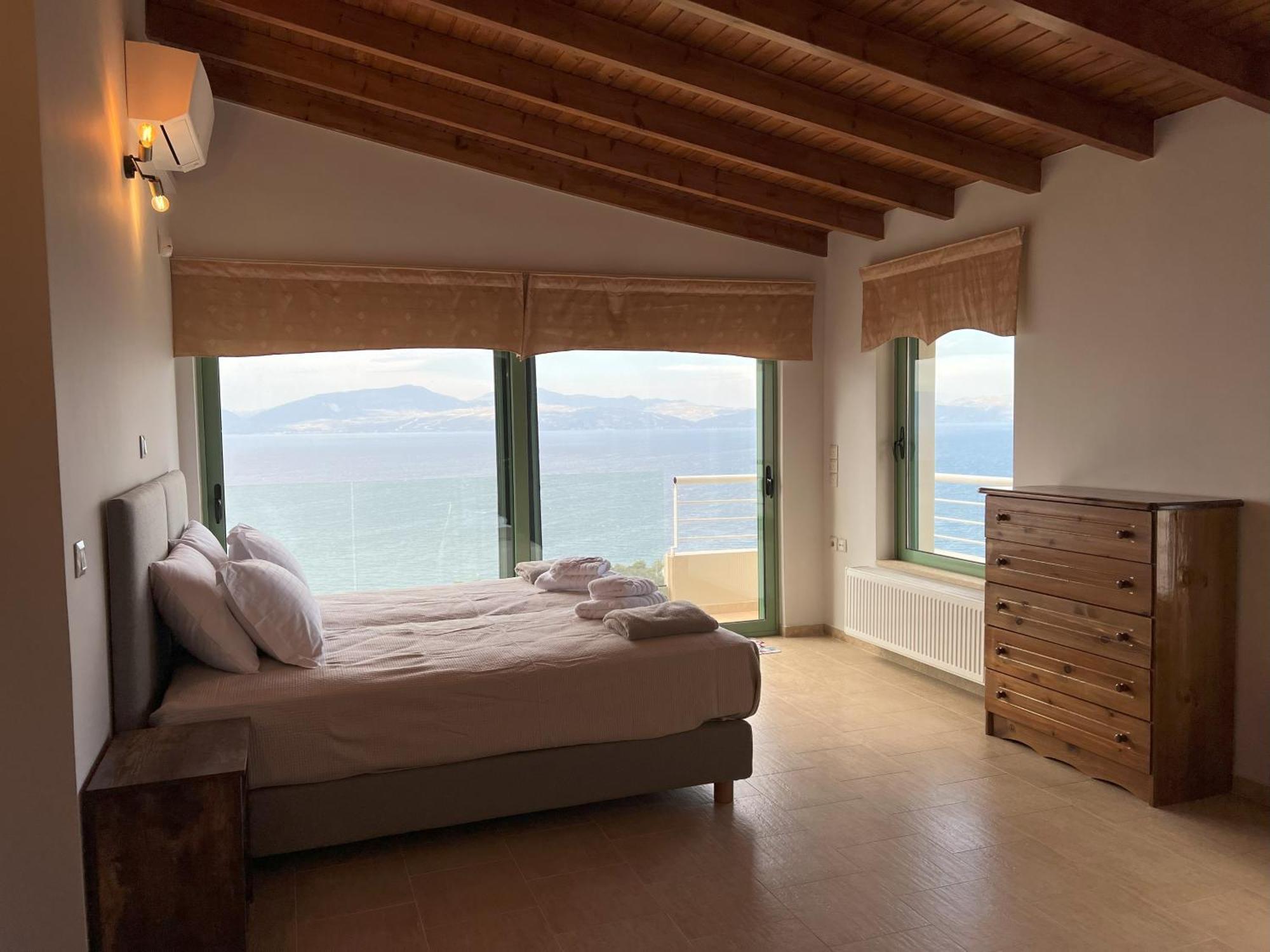 Theologos Ridge * Theologos (Phthiotis)
