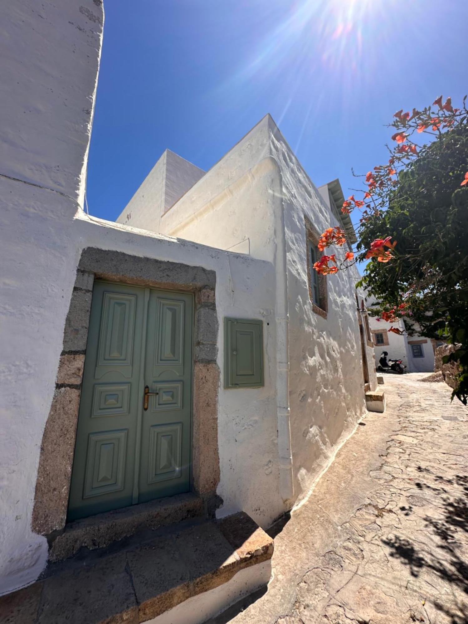 Siroco Deluxe House Villa