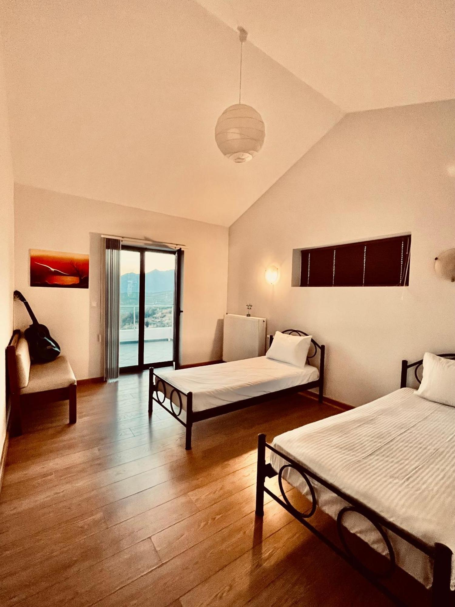 Zografos Homestay *