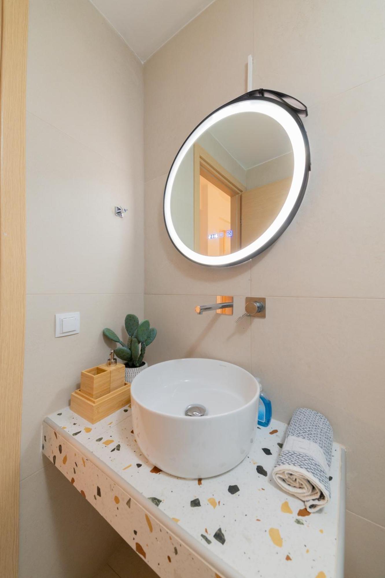 Apartment Dimitras Luxury Ofrinion