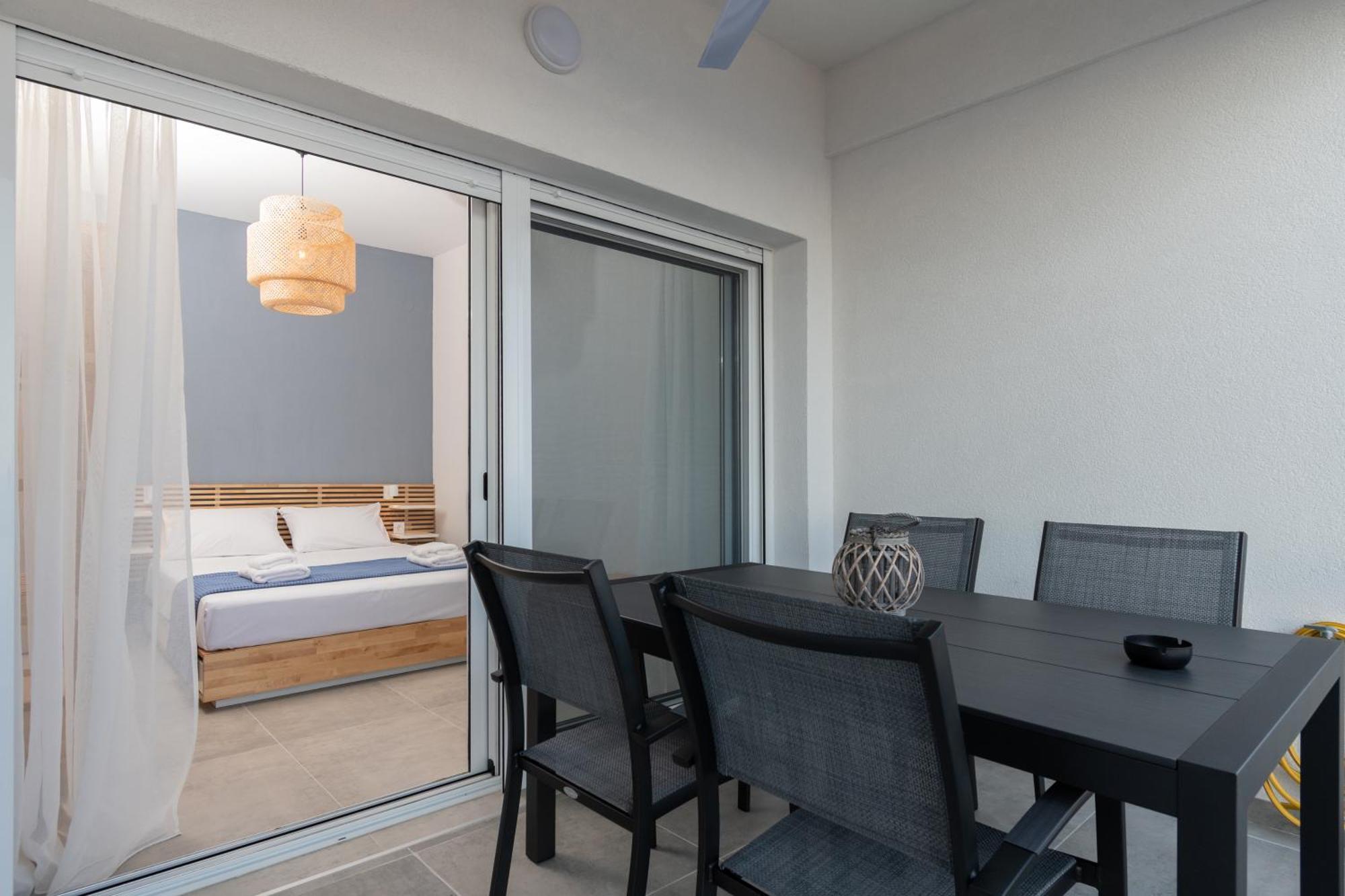 Sandra Seaview Apartment