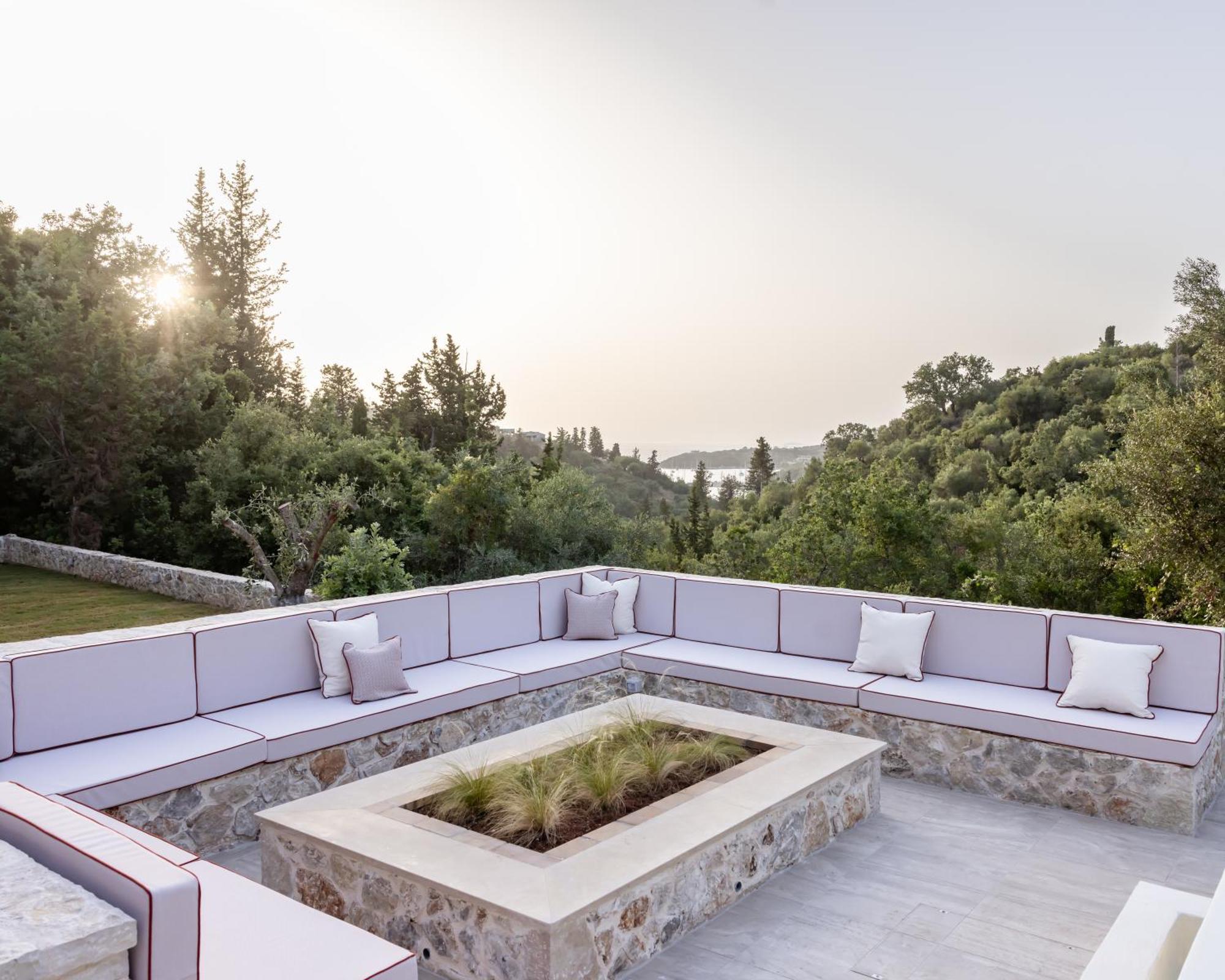 Mount Minis - Casa Piero Sivota (Epirus)