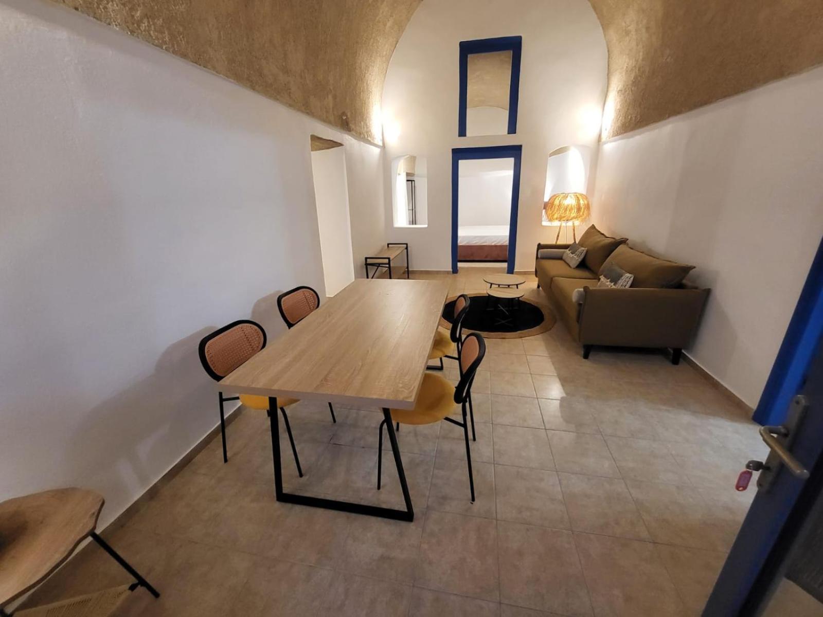 Villa Luxury Cave