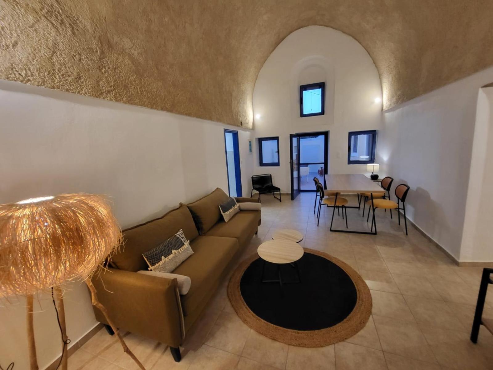 Villa Luxury Cave Messaria (Santorini)