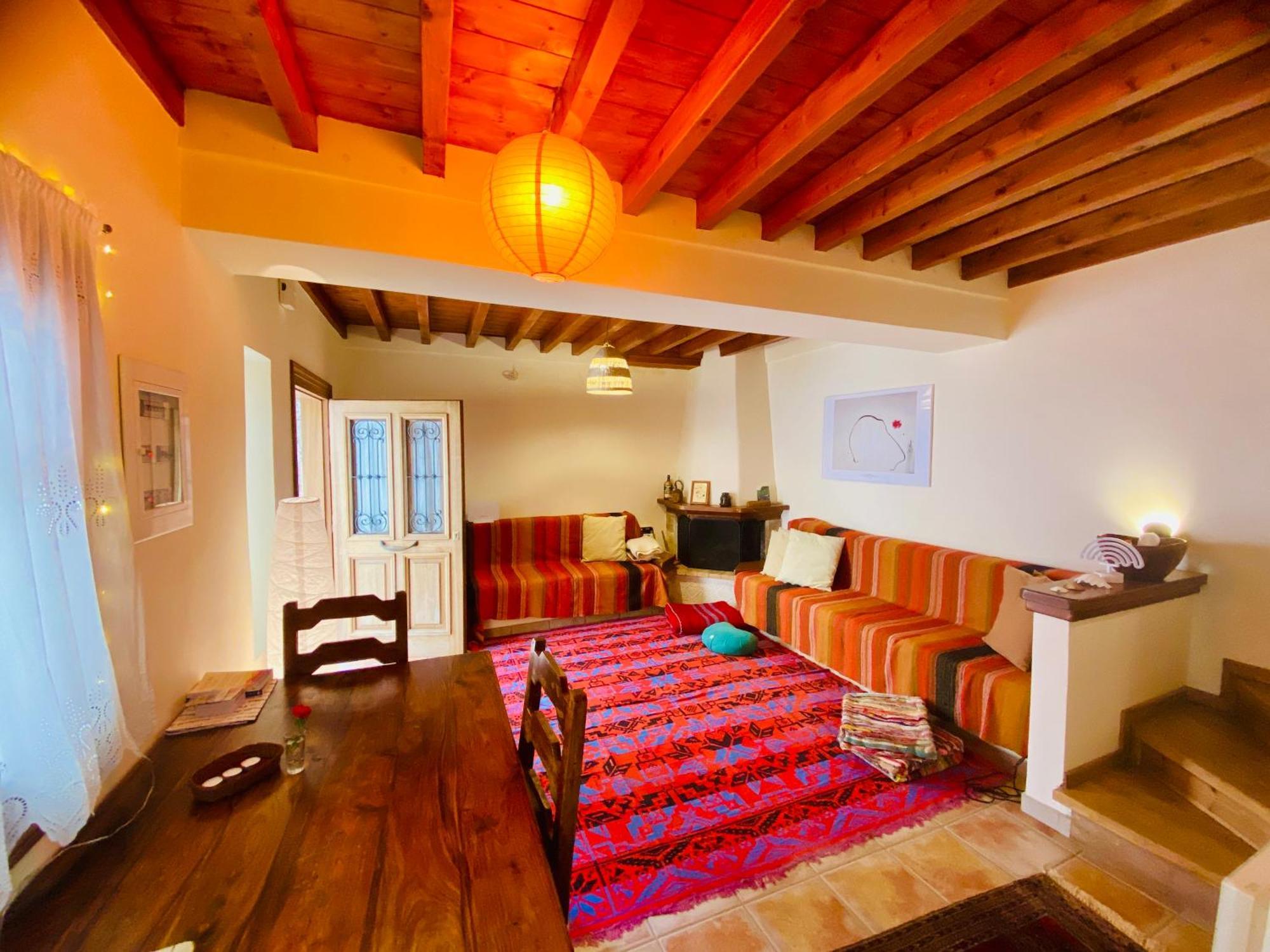 Wake-up-by-the-sea! Nydri (Lefkada)
