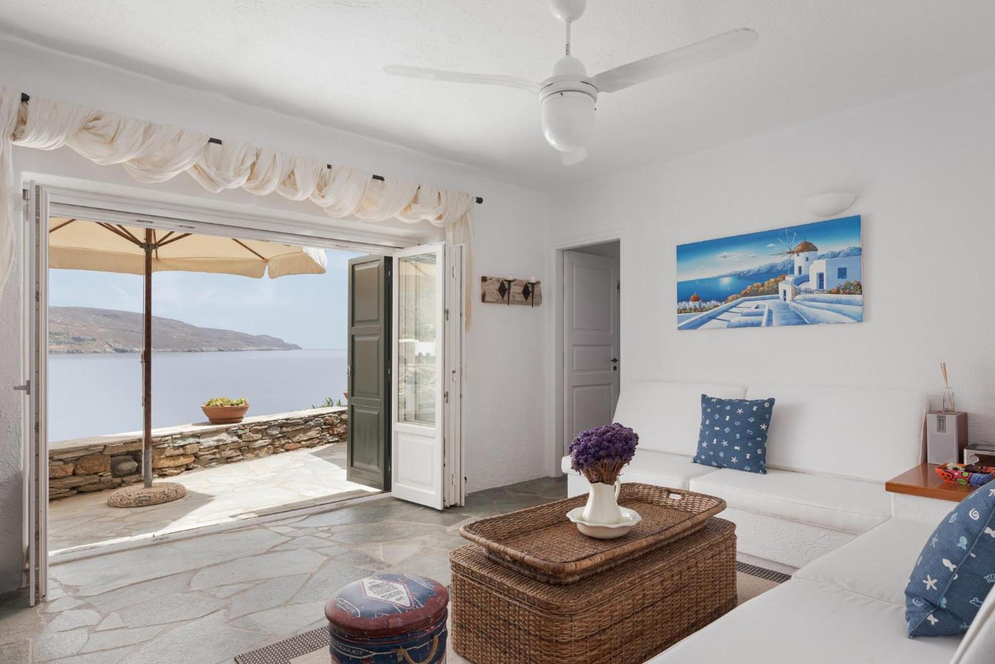 Kea Blue Heaven Apartment *