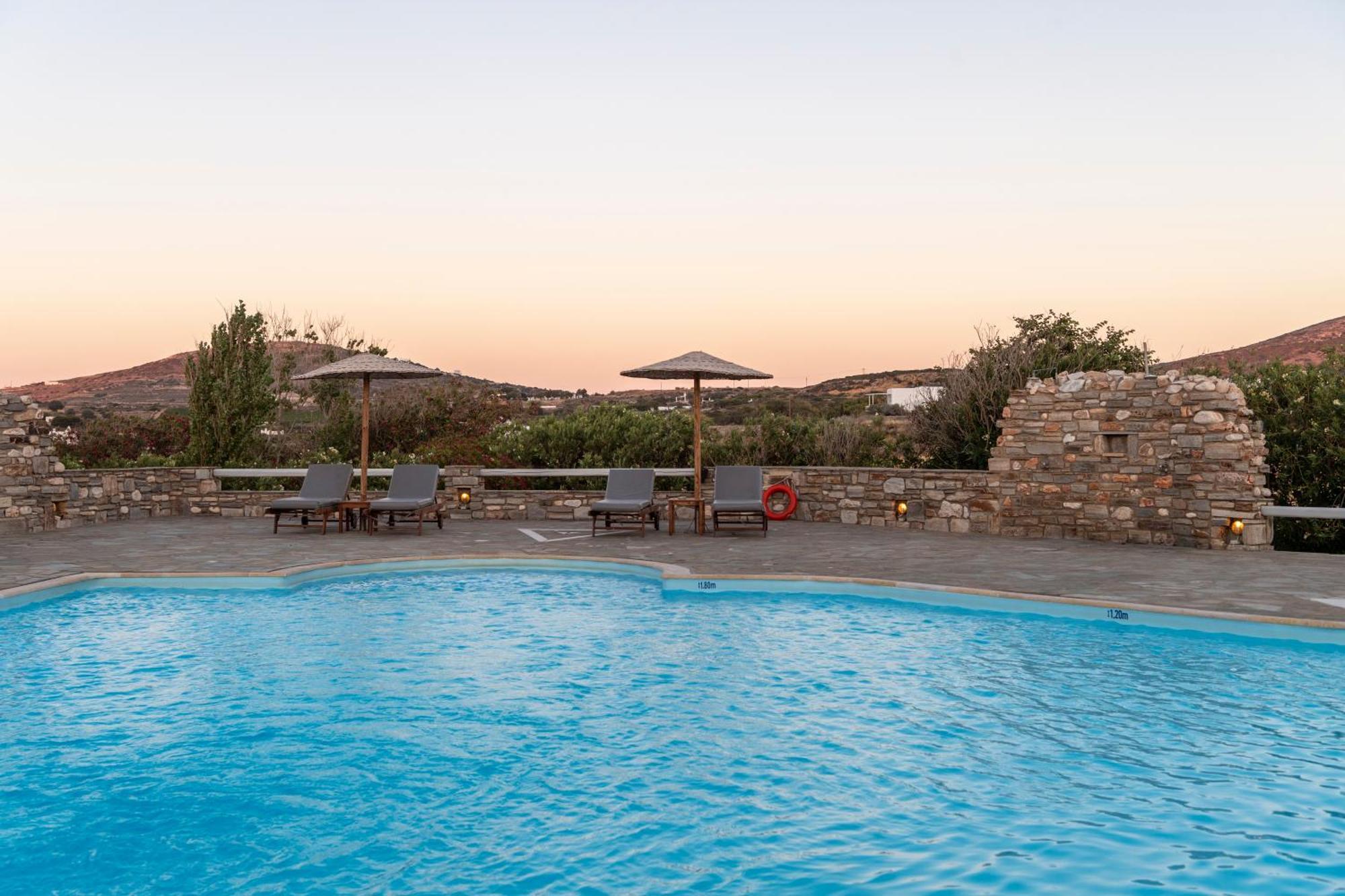 Swiss Hotel Naousa (Paros)