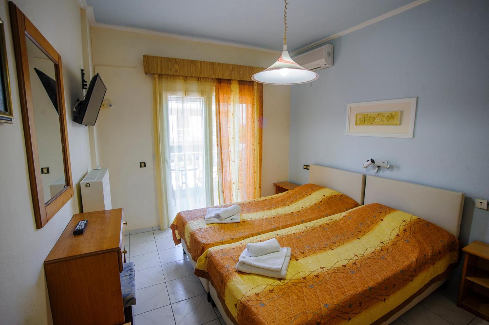 Europa Hotel 3*