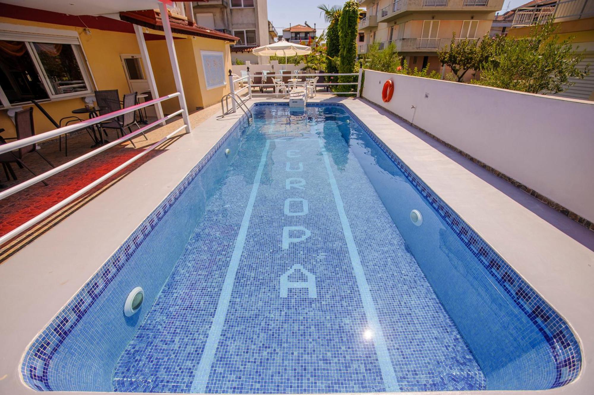 Europa 3*