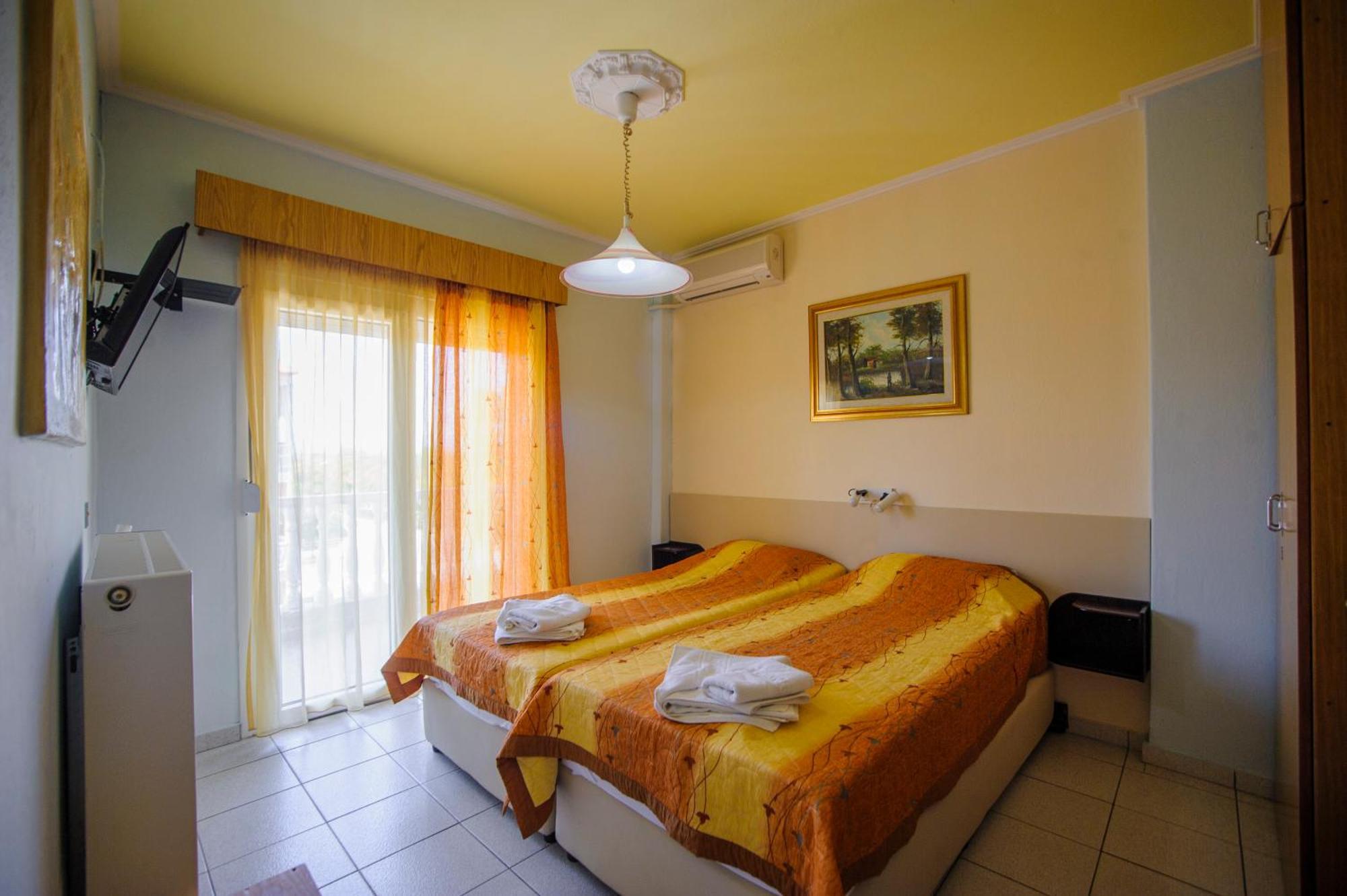 Europa Hotel 3*