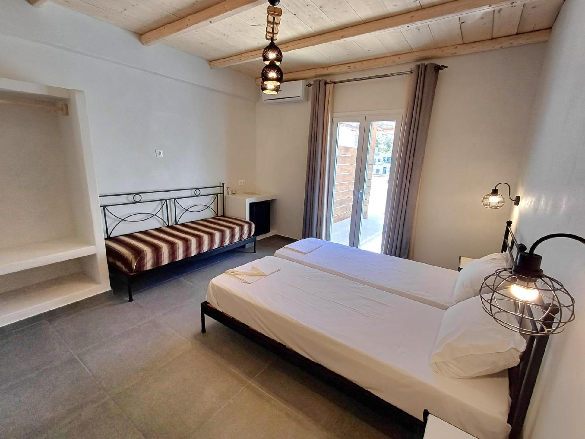 Aparthotel Maria Chora (Ios)