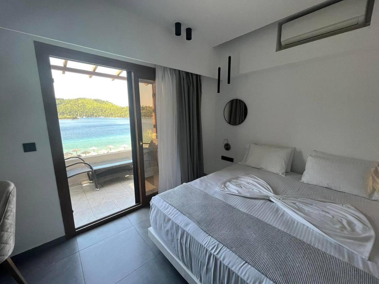 Blue Bay Panormos (Skopelos)