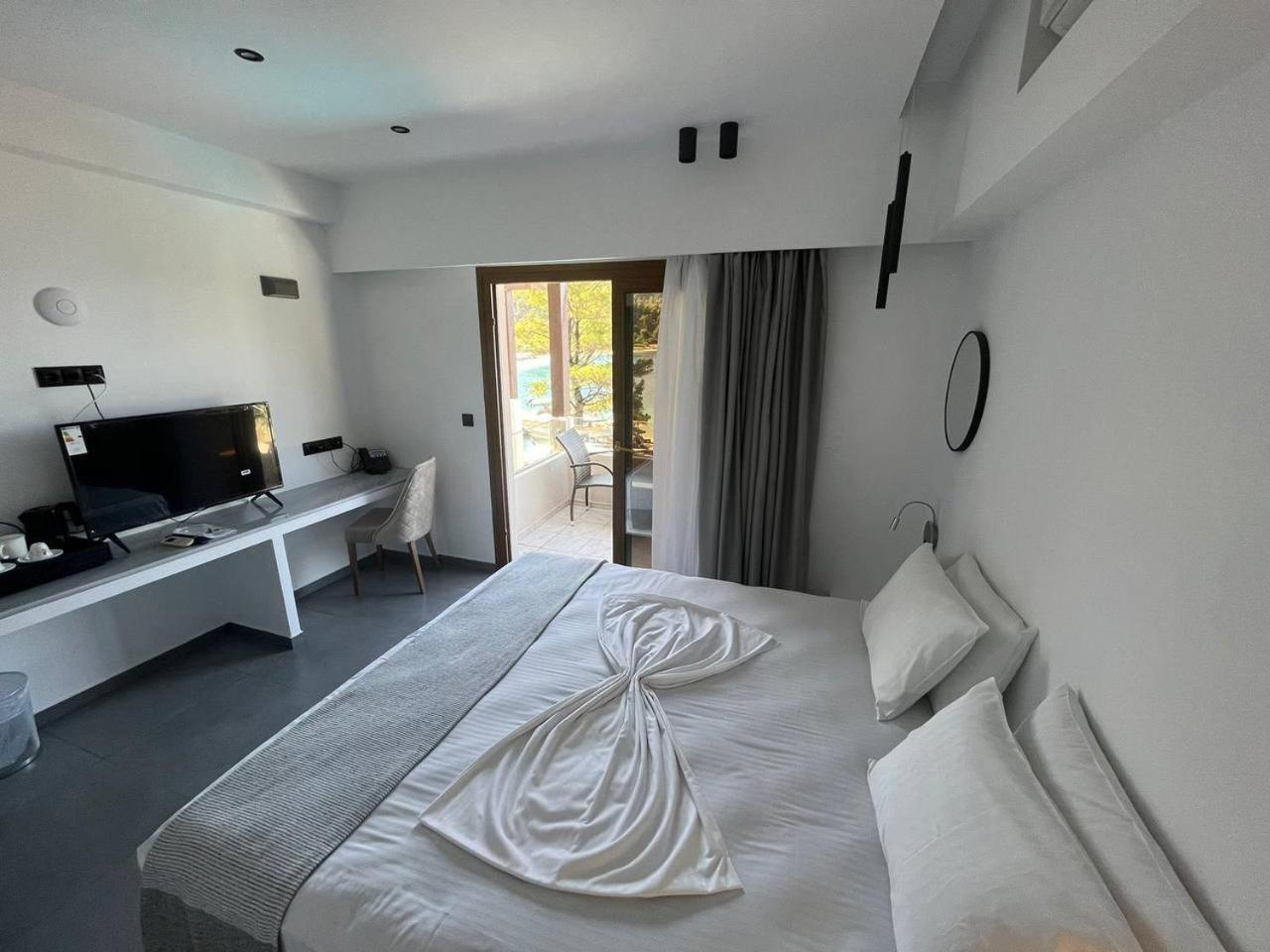 Resort Blue Bay Panormos (Skopelos)