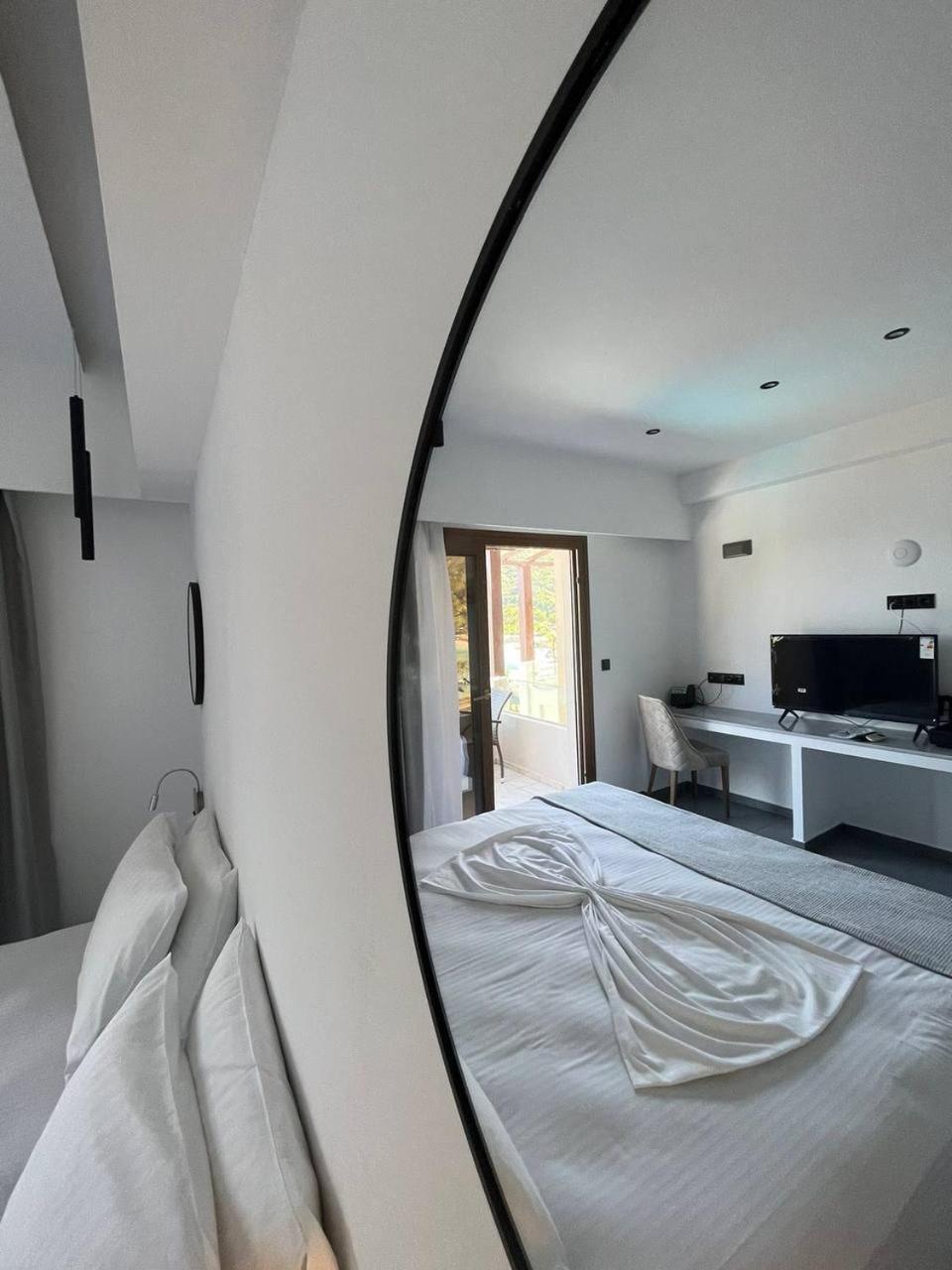 Blue Bay 3*