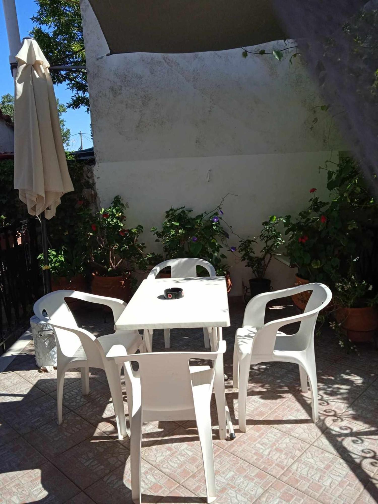μαχη ενοικιαζόμενα Mithymna